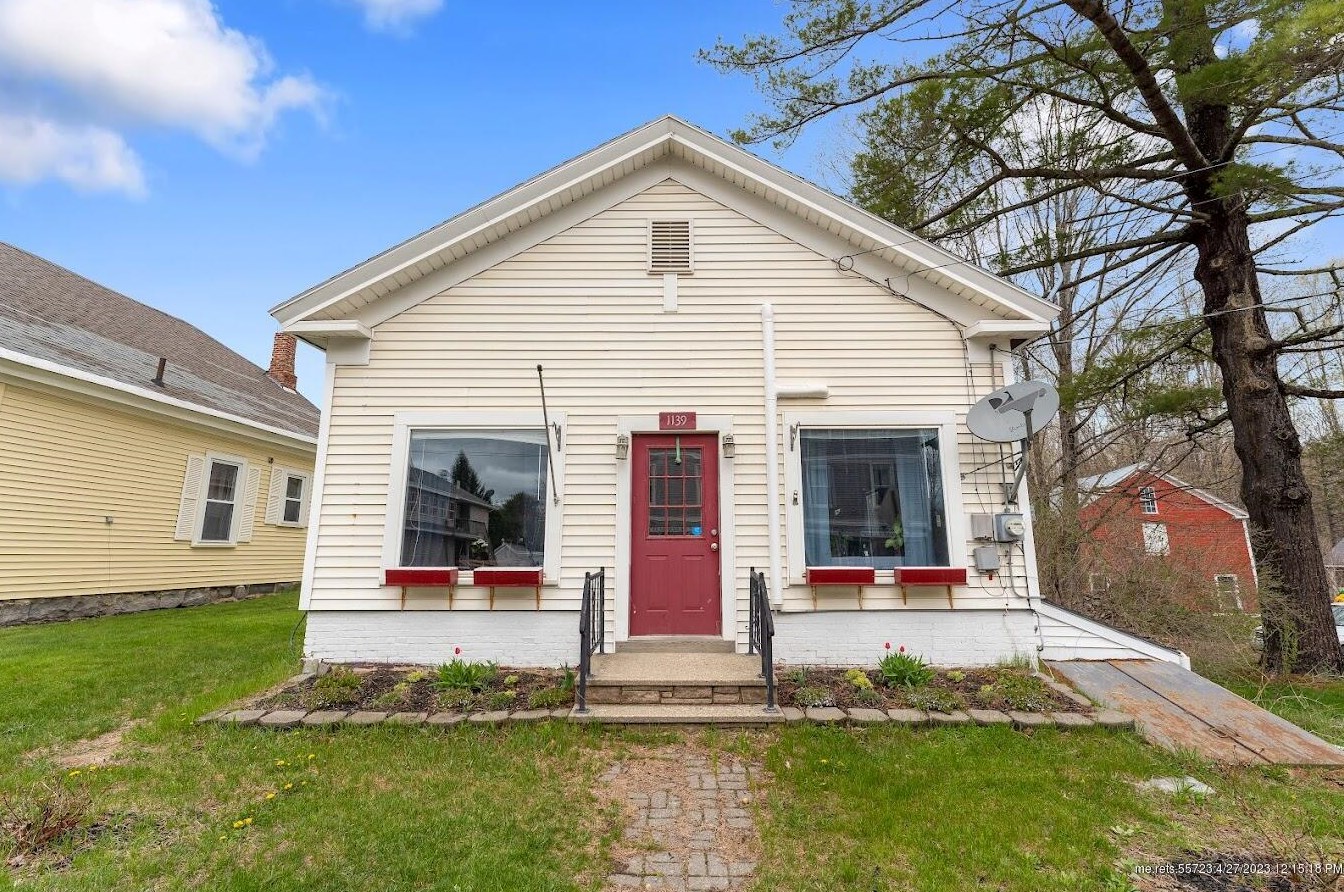 1139 Main St, Readfield ME  04355-3511 exterior