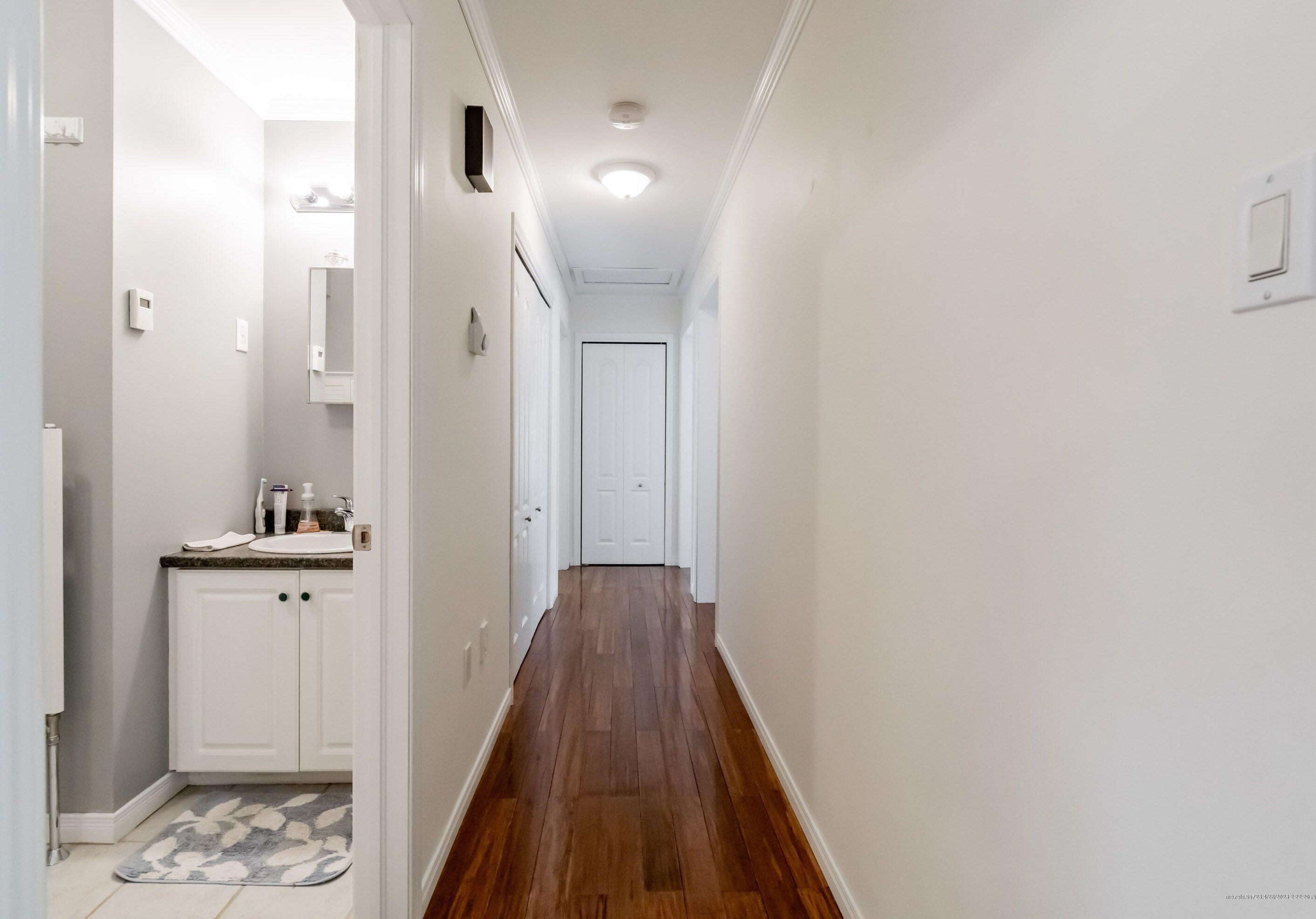 12 Hamilton Way, Limerick ME  04048-3834 exterior