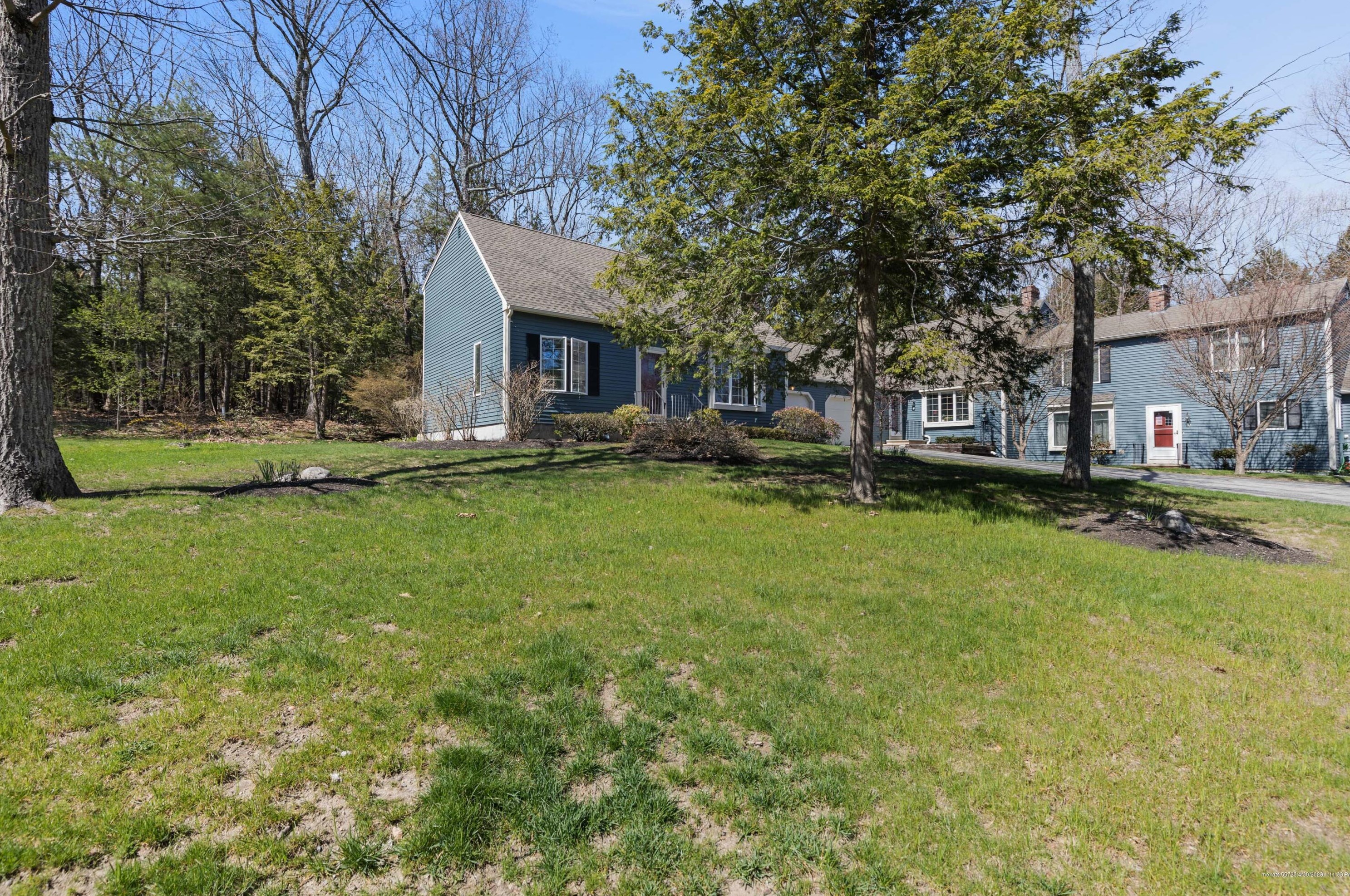 8 Azalea Ln, Windham ME  04062-4752 exterior