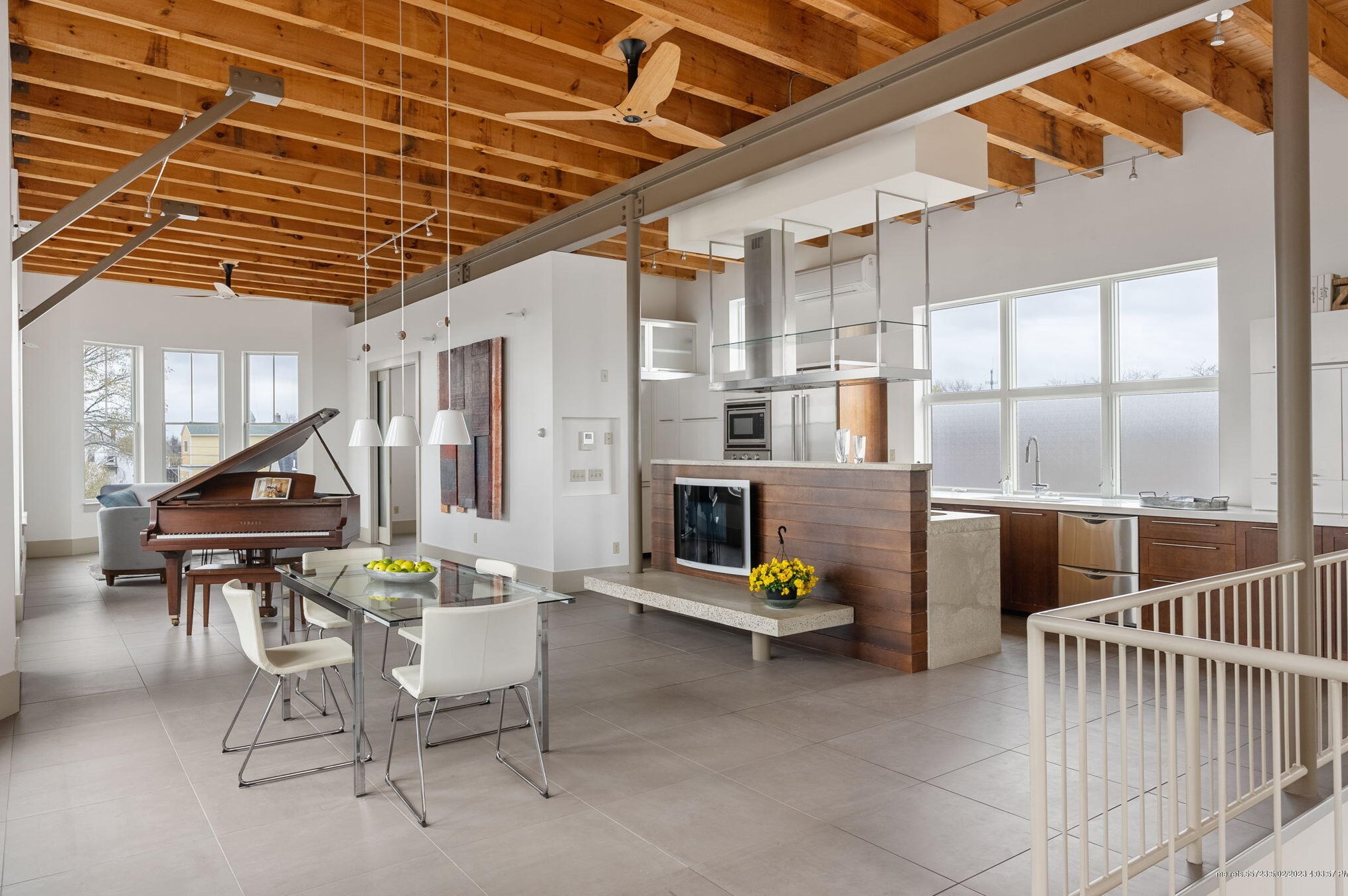 45 Turner St, Portland ME  04101-3219 exterior