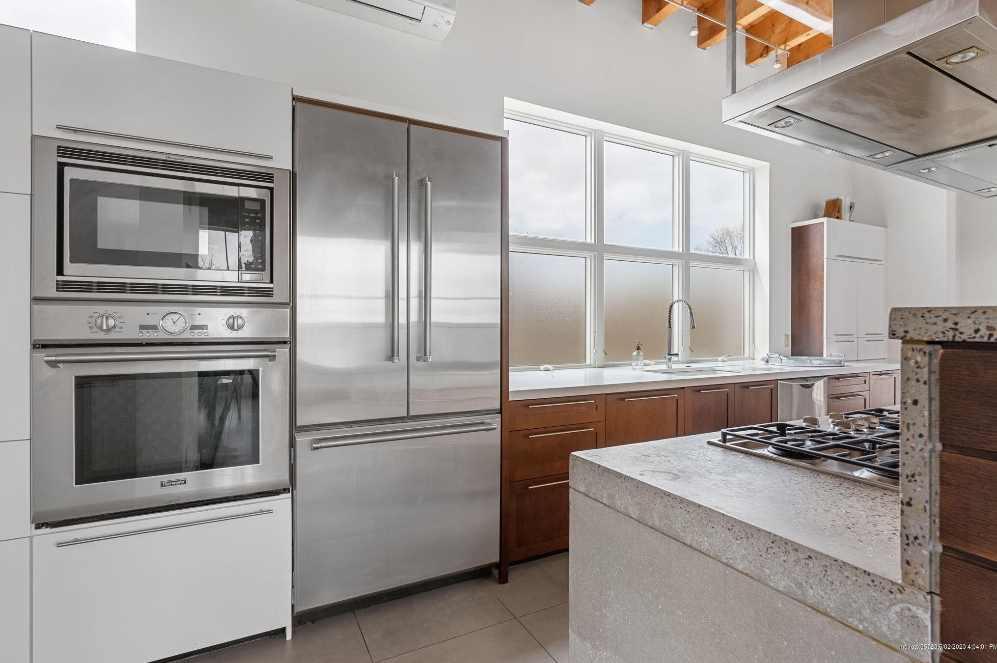 45 Turner St, Portland ME  04101-3219 exterior