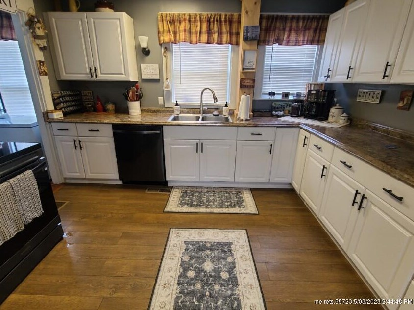 18 Rowell St, Madison ME  04950-1212 exterior