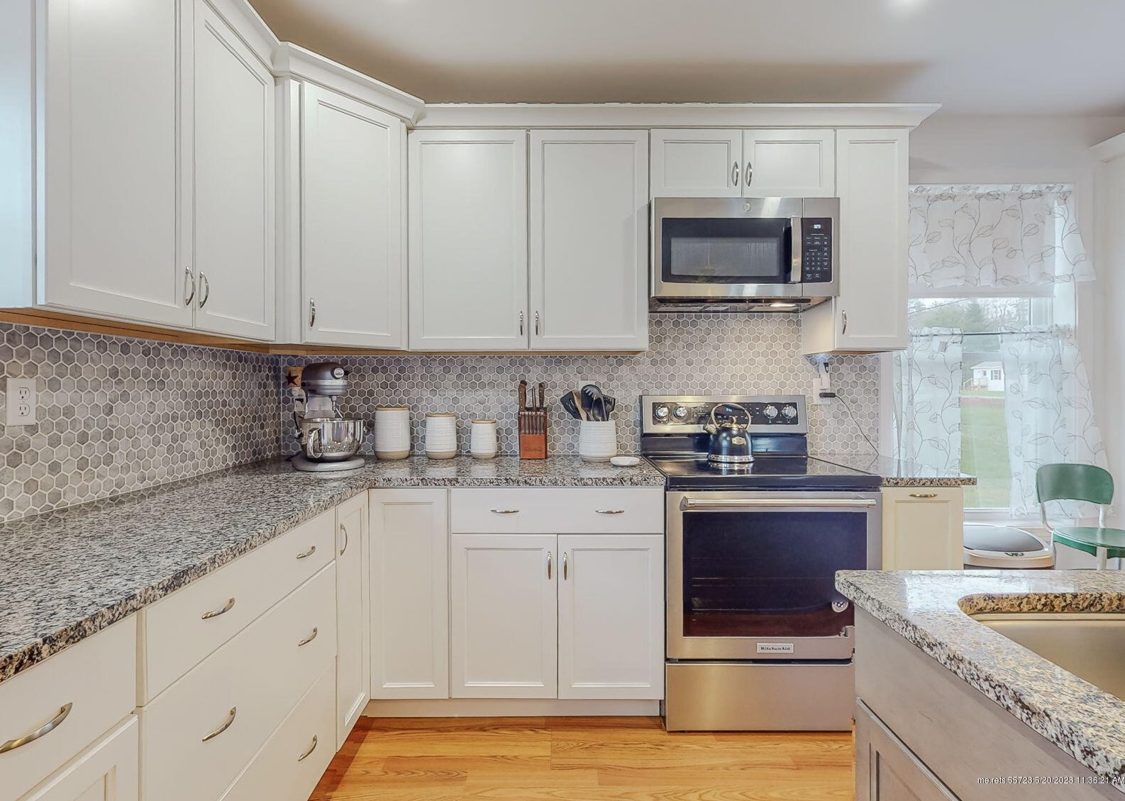 819 Brunswick Ave, Pittston ME  04345-6219 exterior