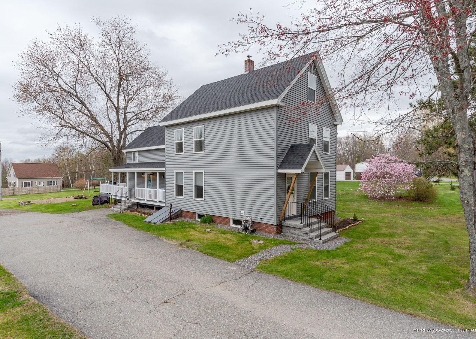819 Brunswick Ave, Pittston ME  04345-6219 exterior