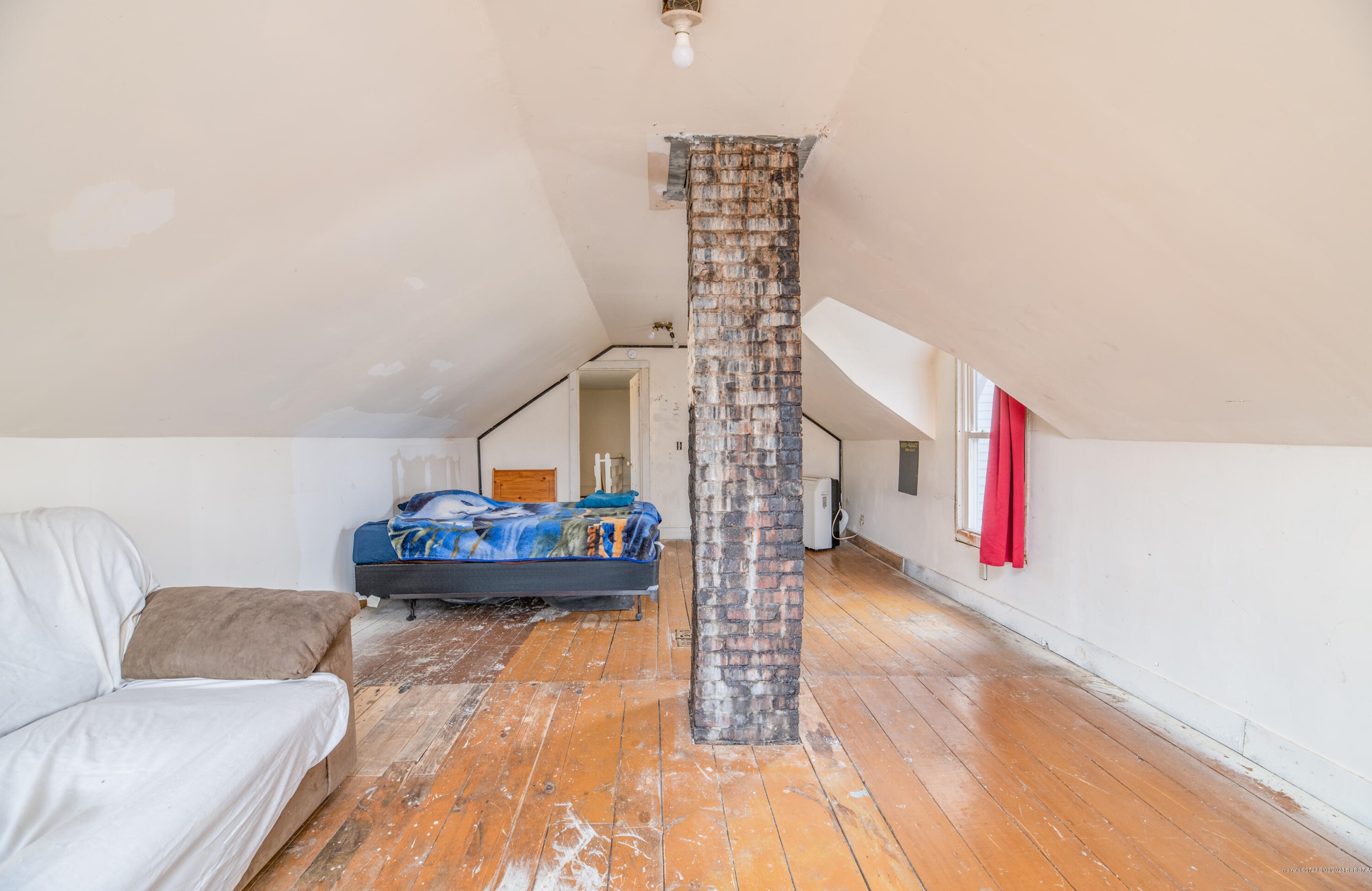 80 Main St, Starks ME  04911-3322 exterior