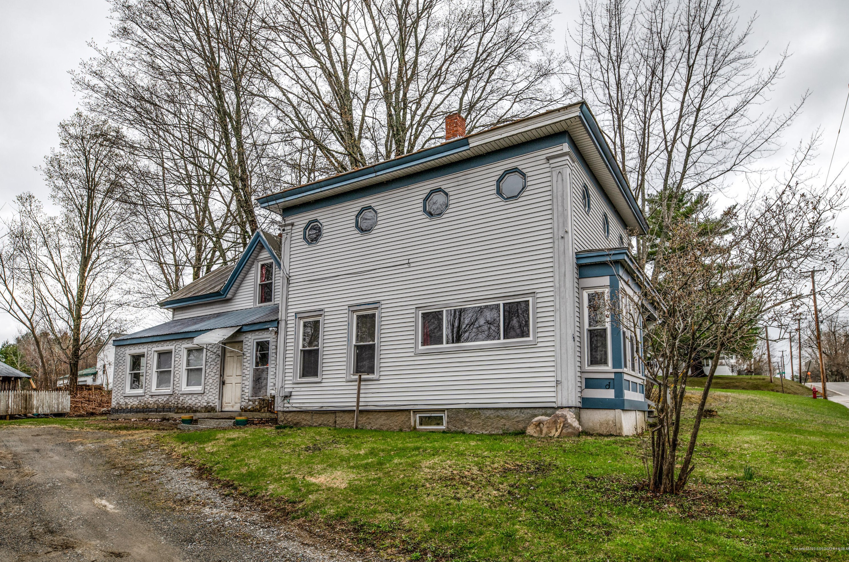 80 Main St, Starks ME  04911-3322 exterior