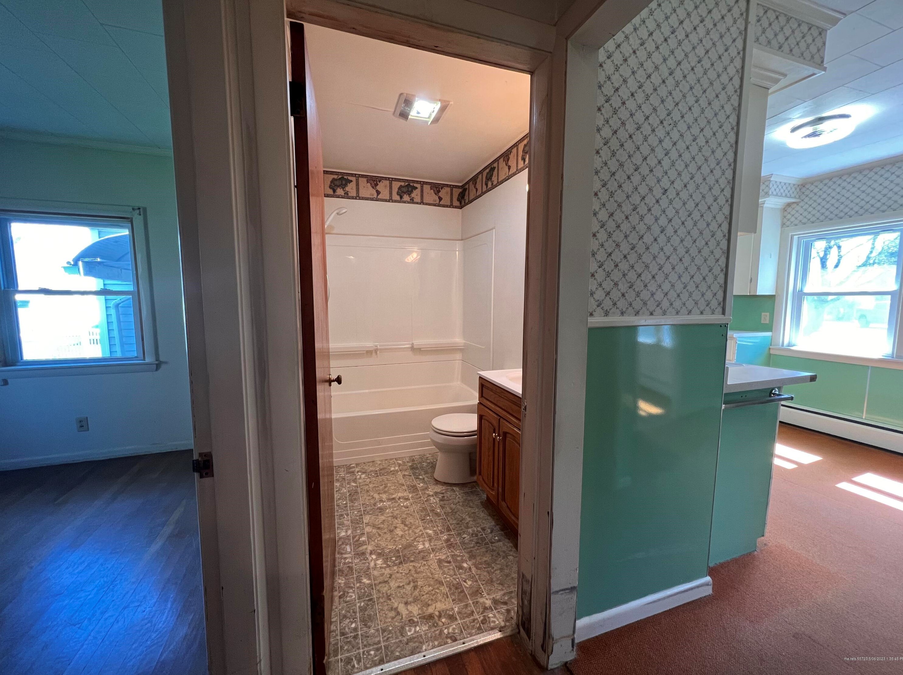 7 George St, Newburgh ME  04444-1605 exterior