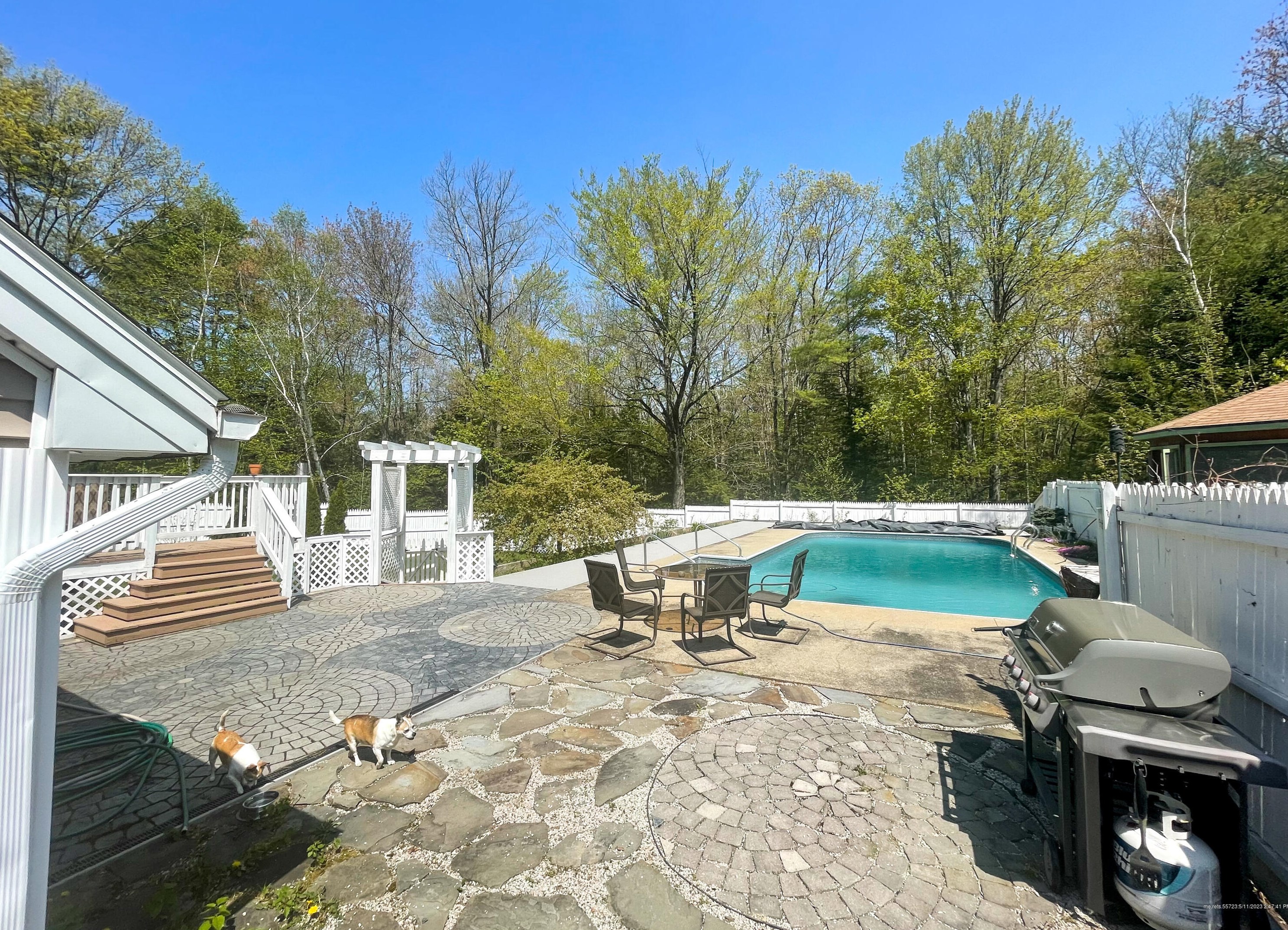 20 Hemlock Dr, Durham ME  04222-5106 exterior