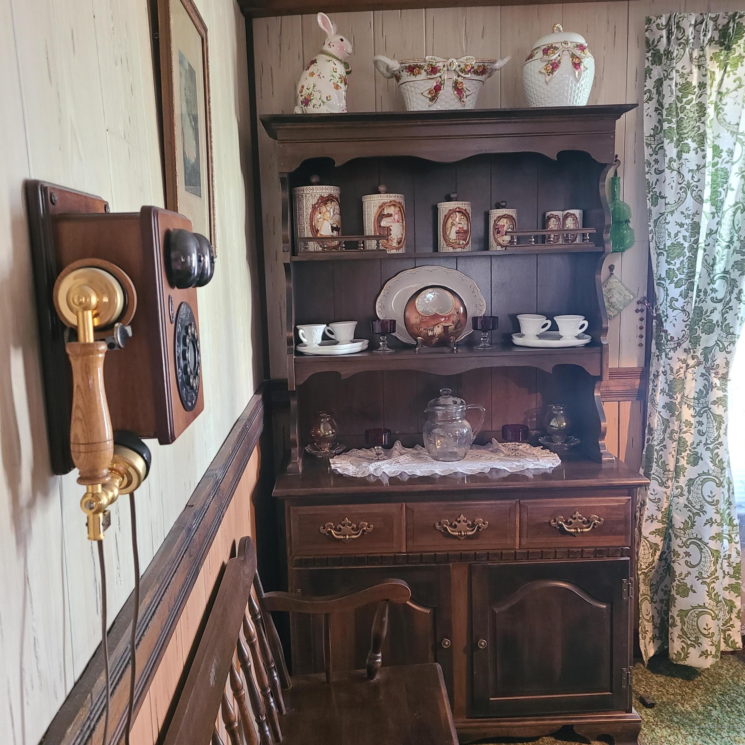 22 Clinton St, Milo ME  04463-1132 exterior