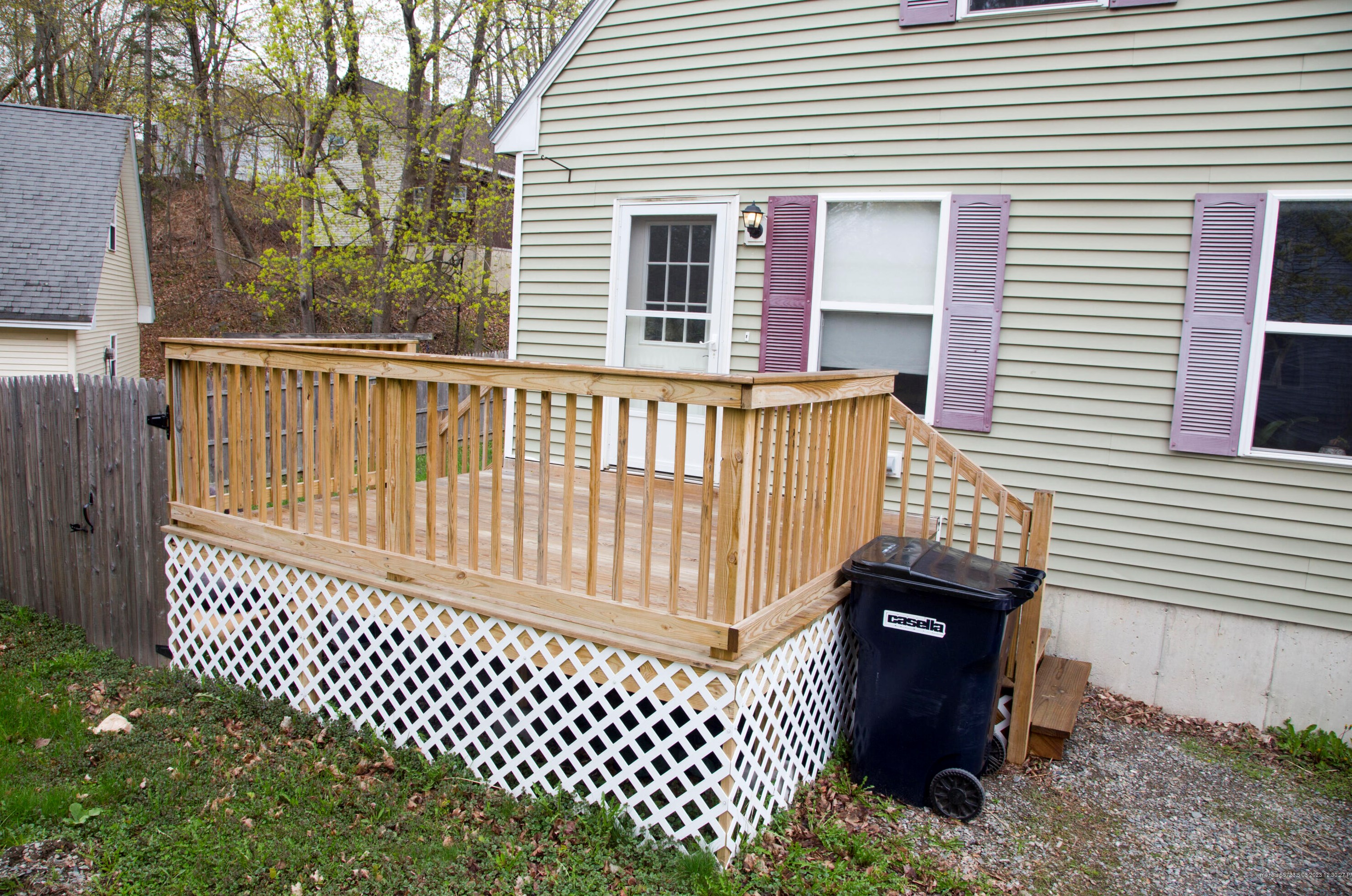 116 Patten St, Bangor ME  04401-6226 exterior