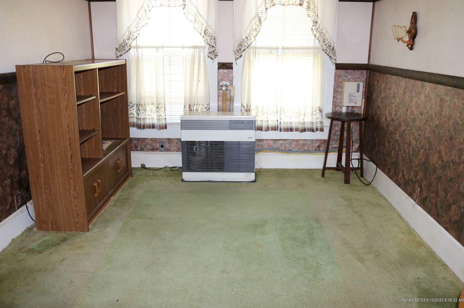 59 Randall St, Starks ME  04911-3371 exterior