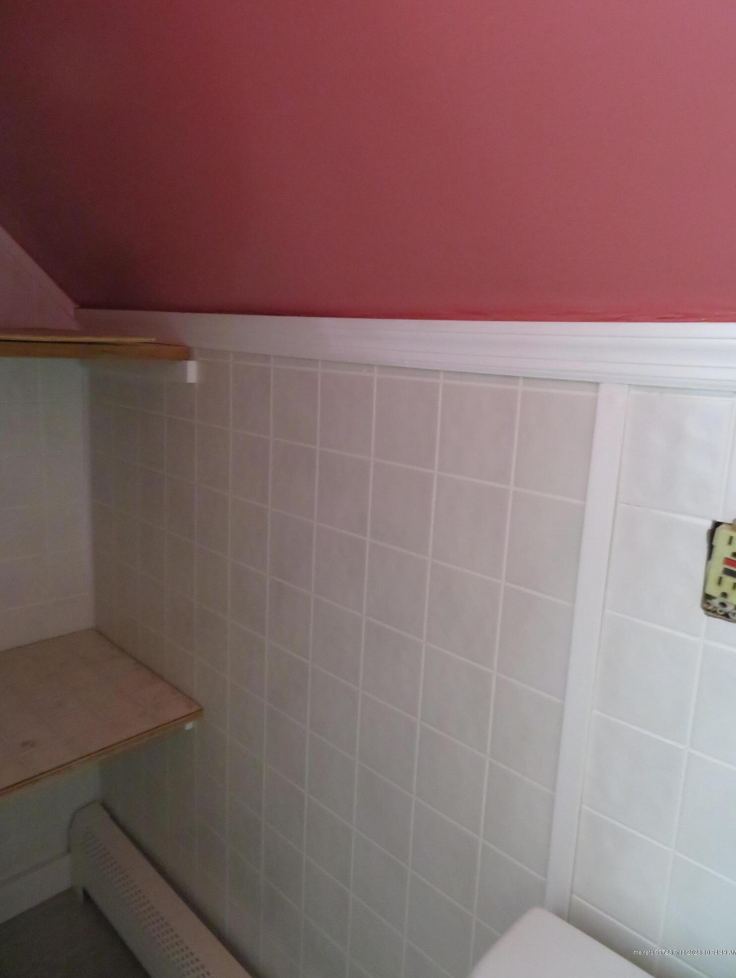 78 Pleasant St, Clinton ME  04927-3120 exterior