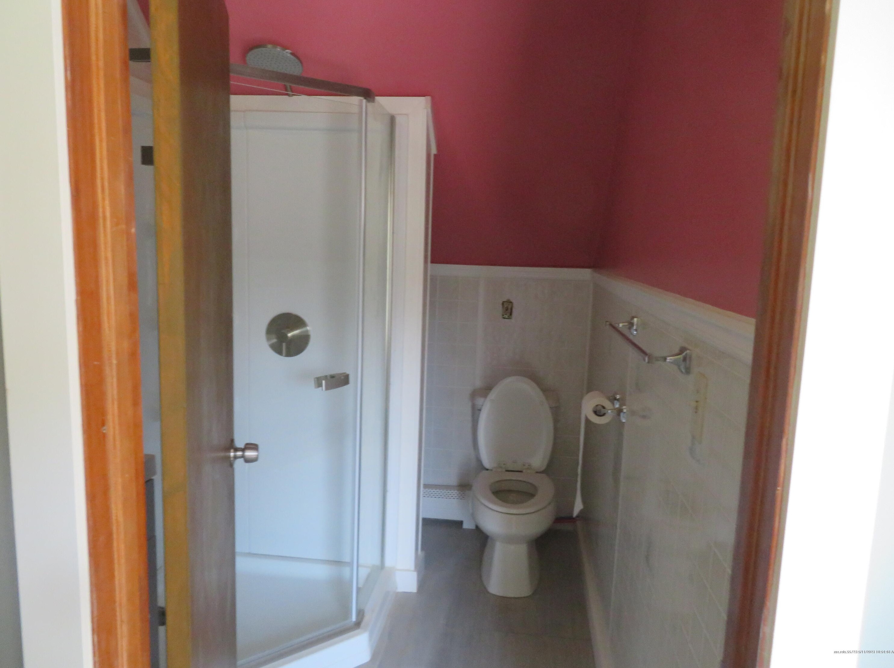 78 Pleasant St, Clinton ME  04927-3120 exterior