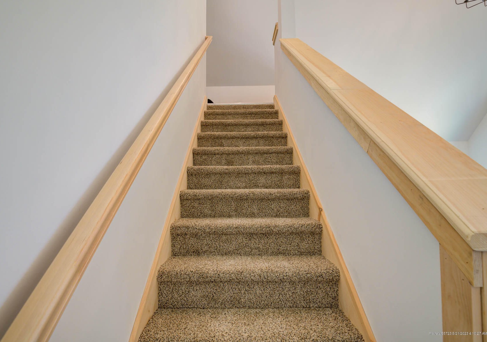 64 Overlook Rd, Windham ME  04062-4512 exterior