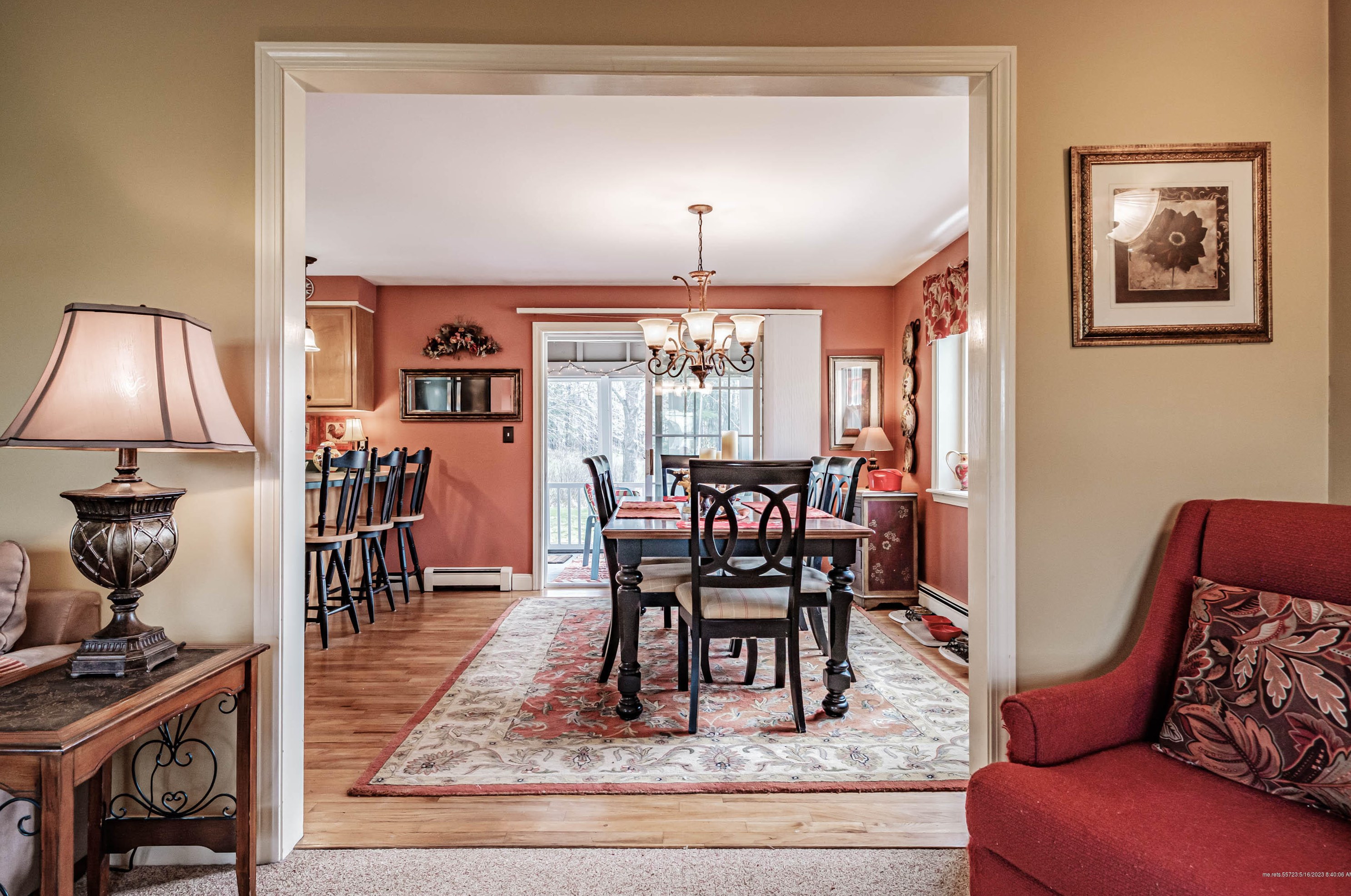 137 Brindle Cir, Portland ME  04106-6864 exterior