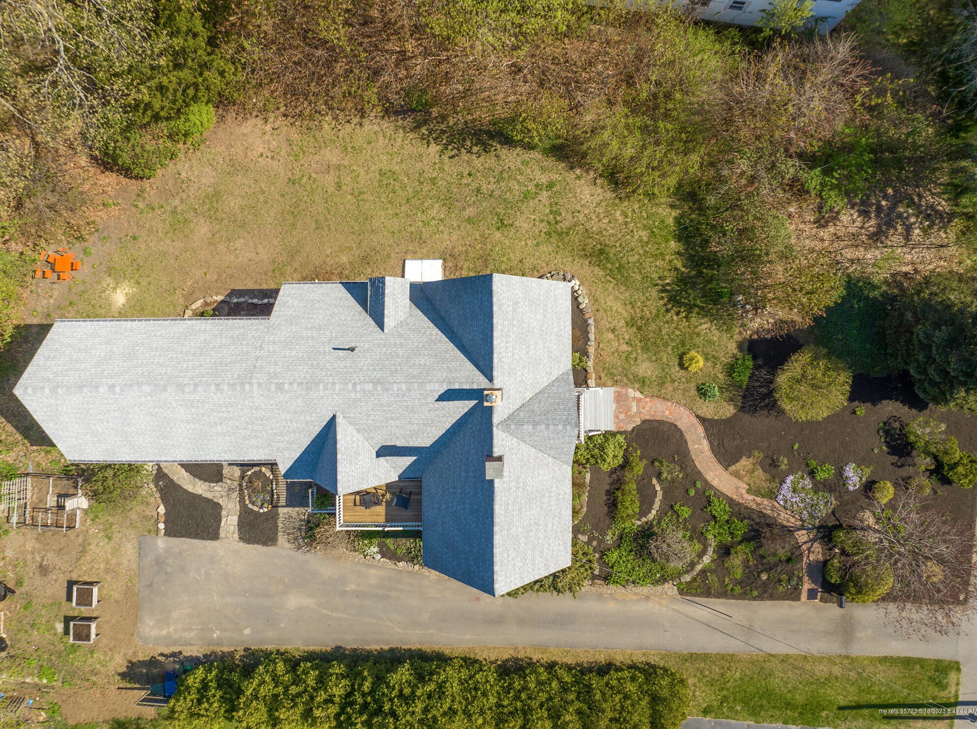 93 Angell Ave, Portland ME  04106-5002 exterior