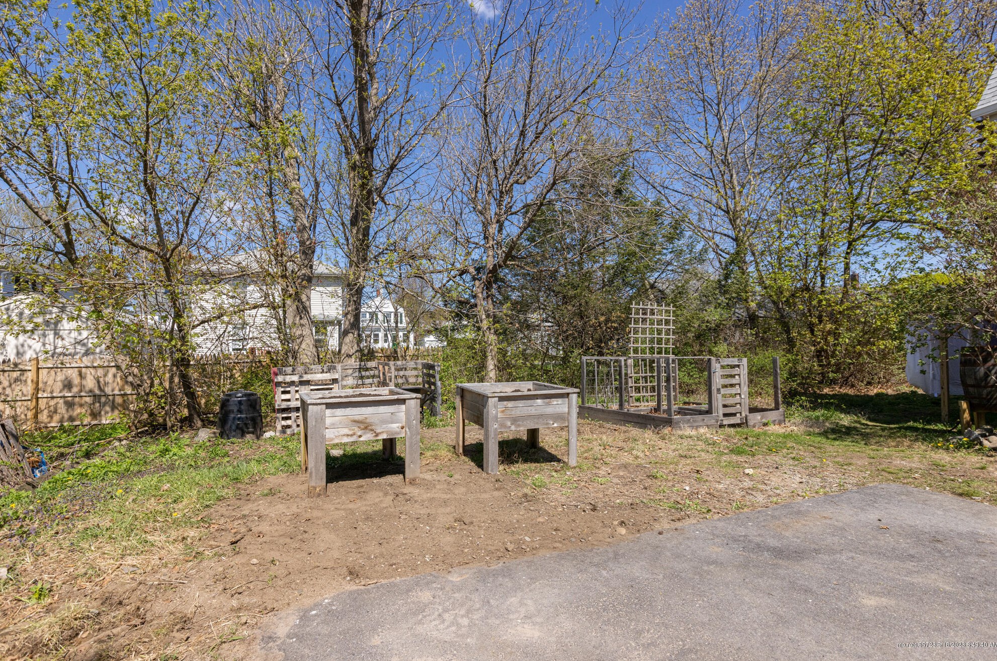 93 Angell Ave, Portland ME  04106-5002 exterior