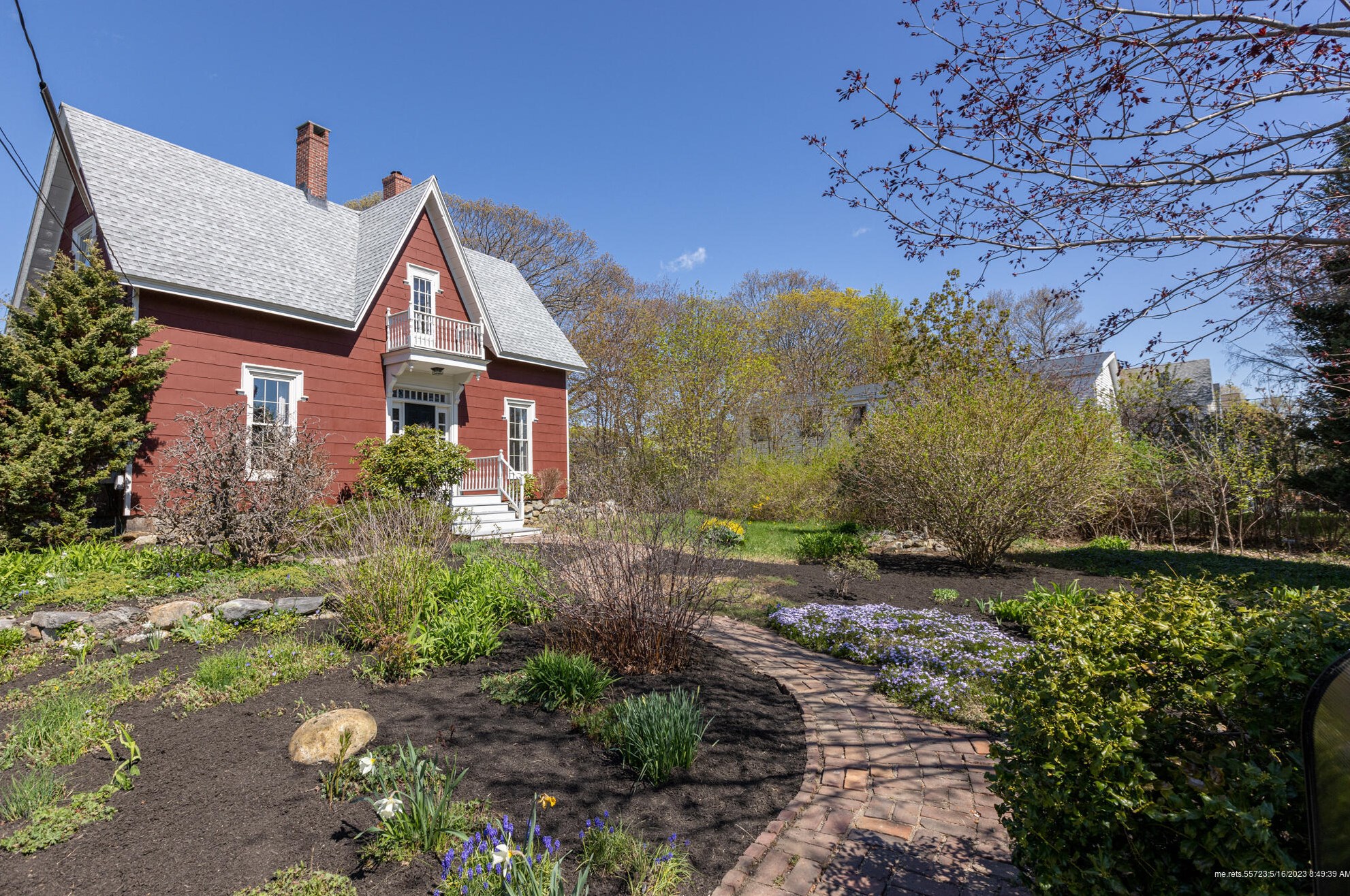 93 Angell Ave, Portland ME  04106-5002 exterior