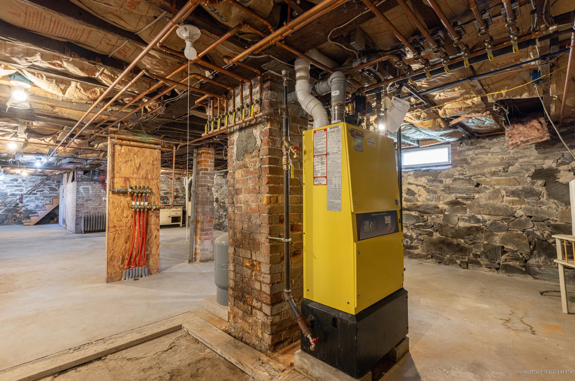 93 Angell Ave, Portland ME  04106-5002 exterior