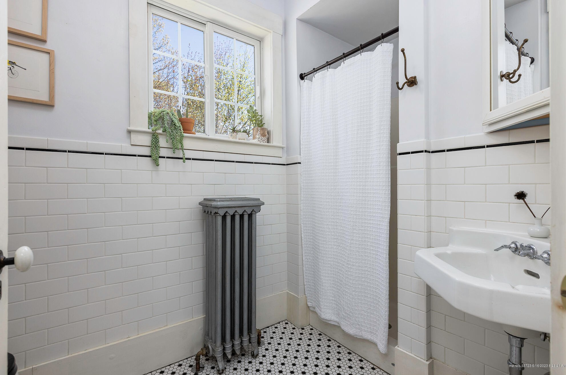 93 Angell Ave, Portland ME  04106-5002 exterior