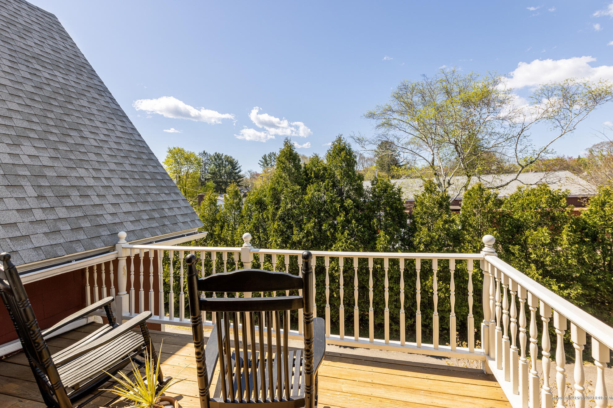 93 Angell Ave, Portland ME  04106-5002 exterior