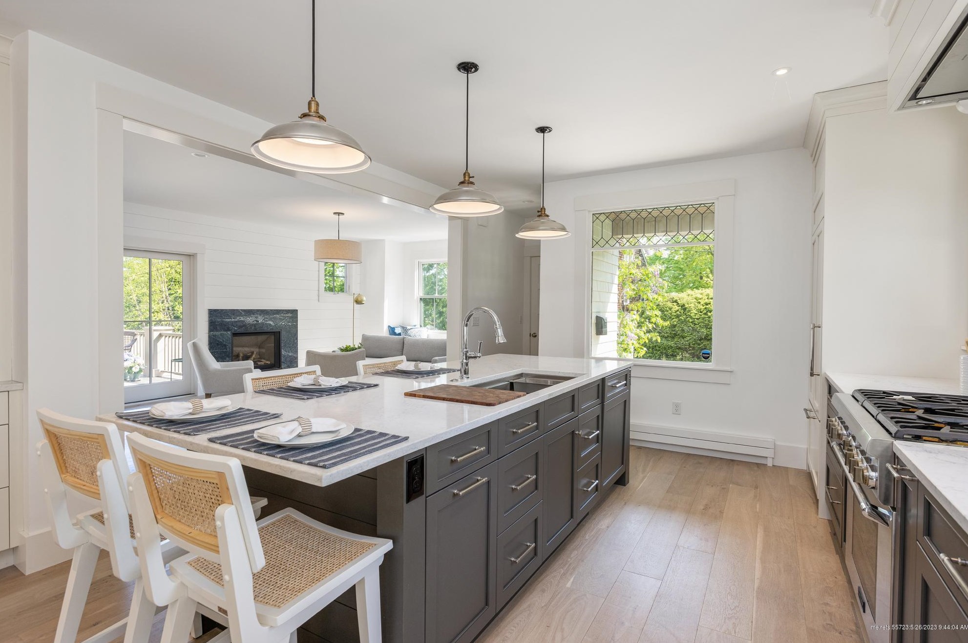 2 Summit Rd, Portland ME  04107-1327 exterior