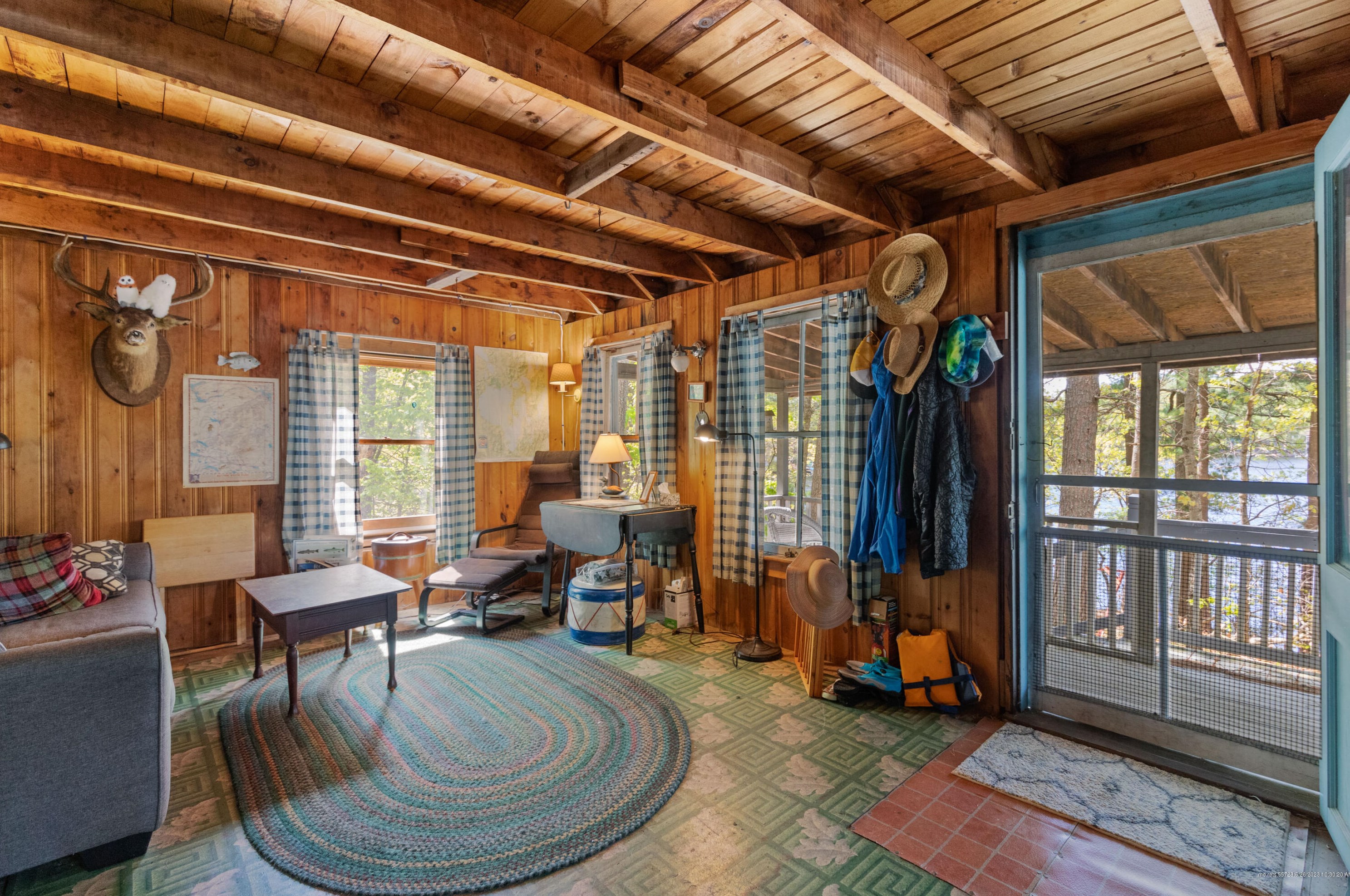 6 Wedgewood Dr, Windham ME  04062-6116 exterior