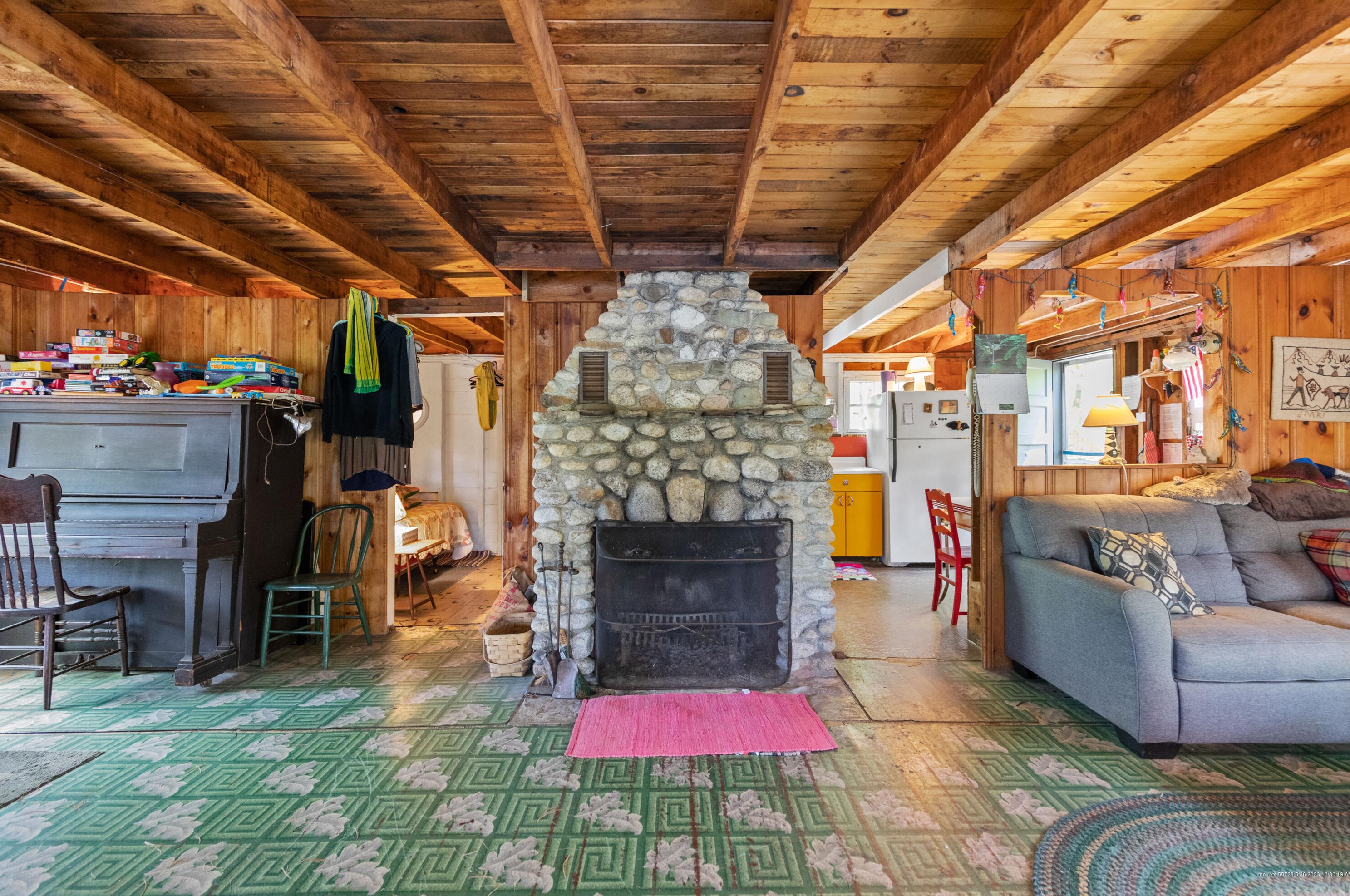 6 Wedgewood Dr, Windham ME  04062-6116 exterior