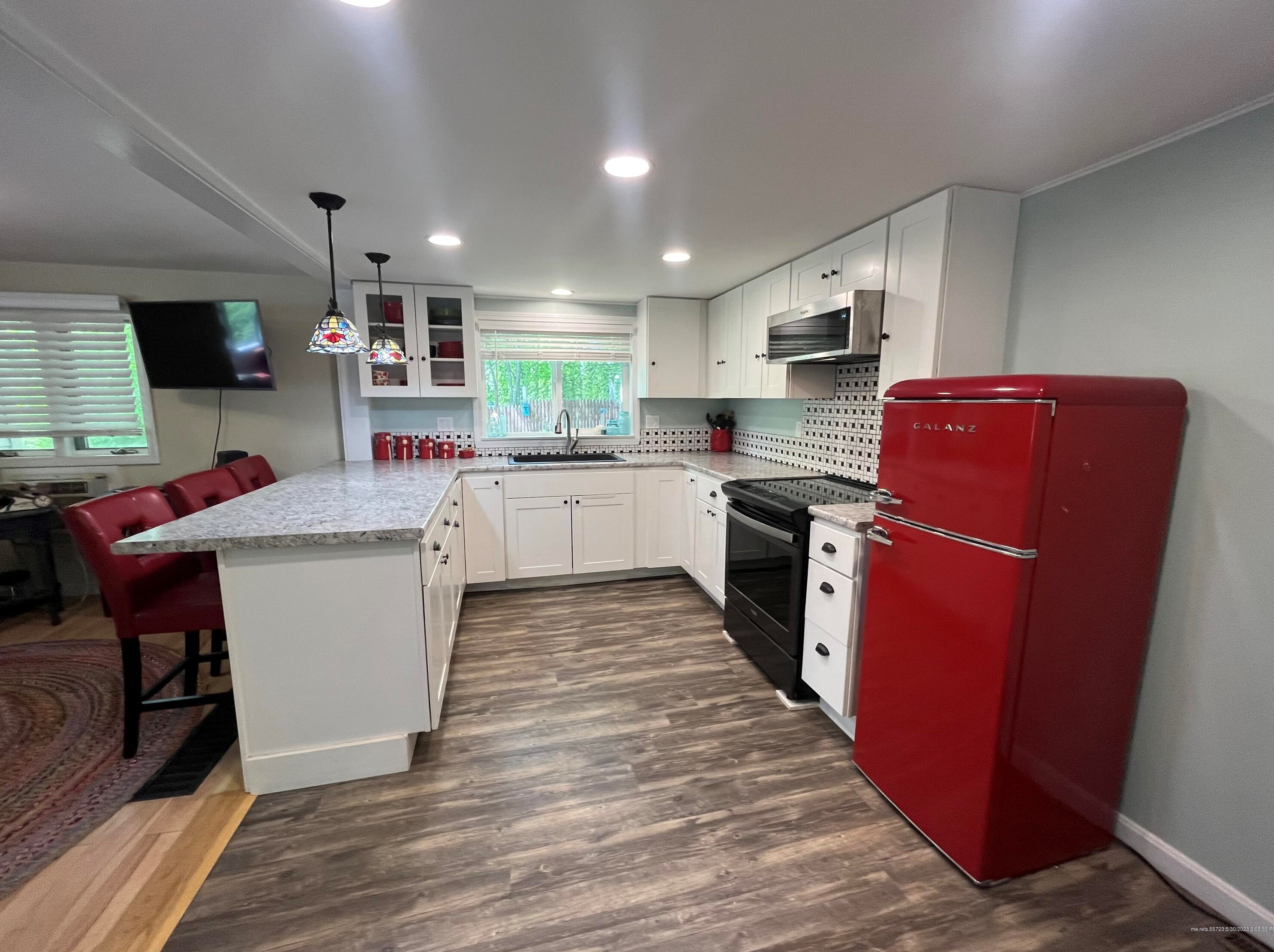 43 Emerson Dr, Windham ME  04062-5464 exterior