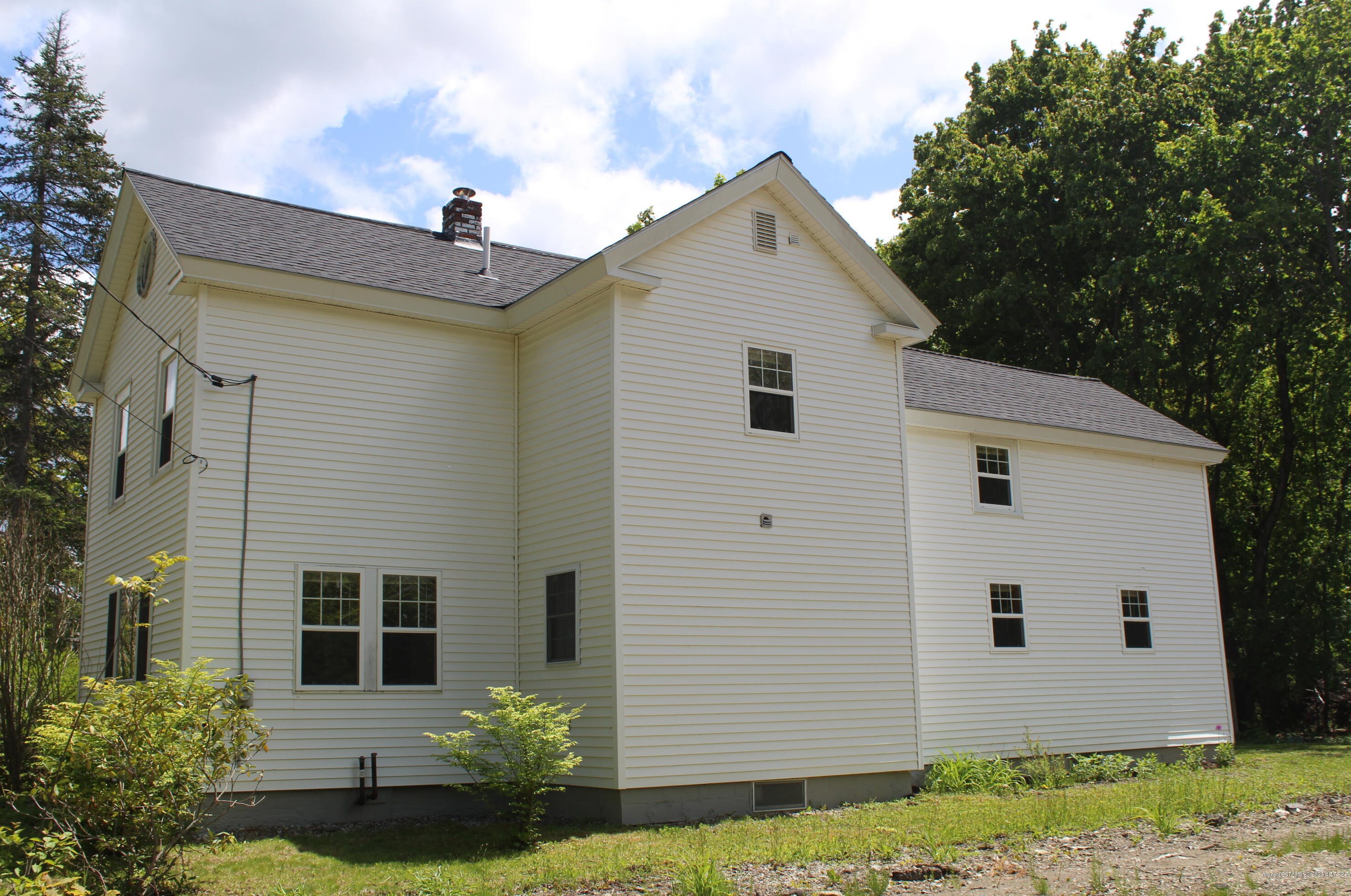 34 Ash St, Pittston ME  04345-1911 exterior