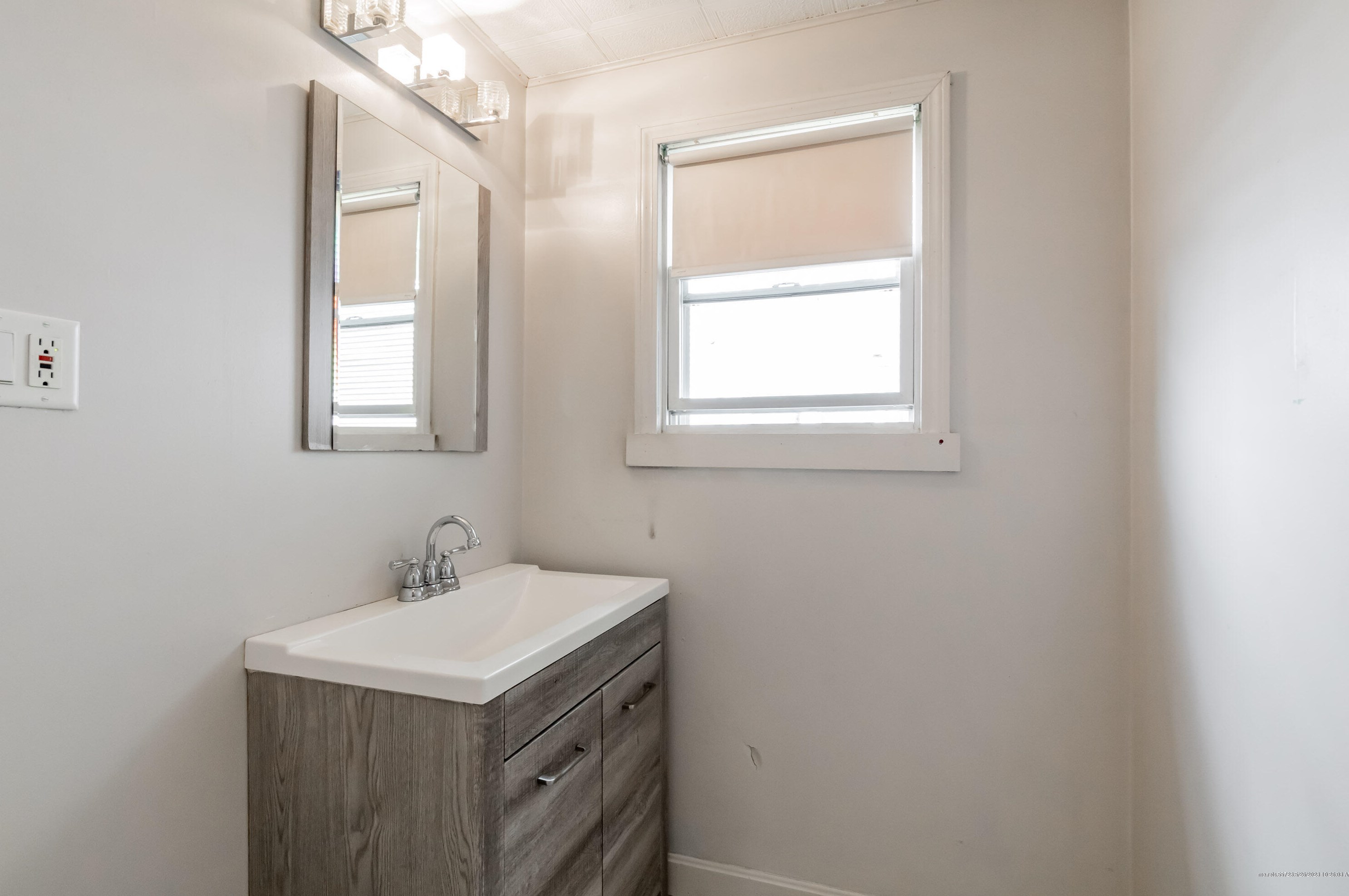 101 Gilman St, Portland ME 04102-3023 exterior