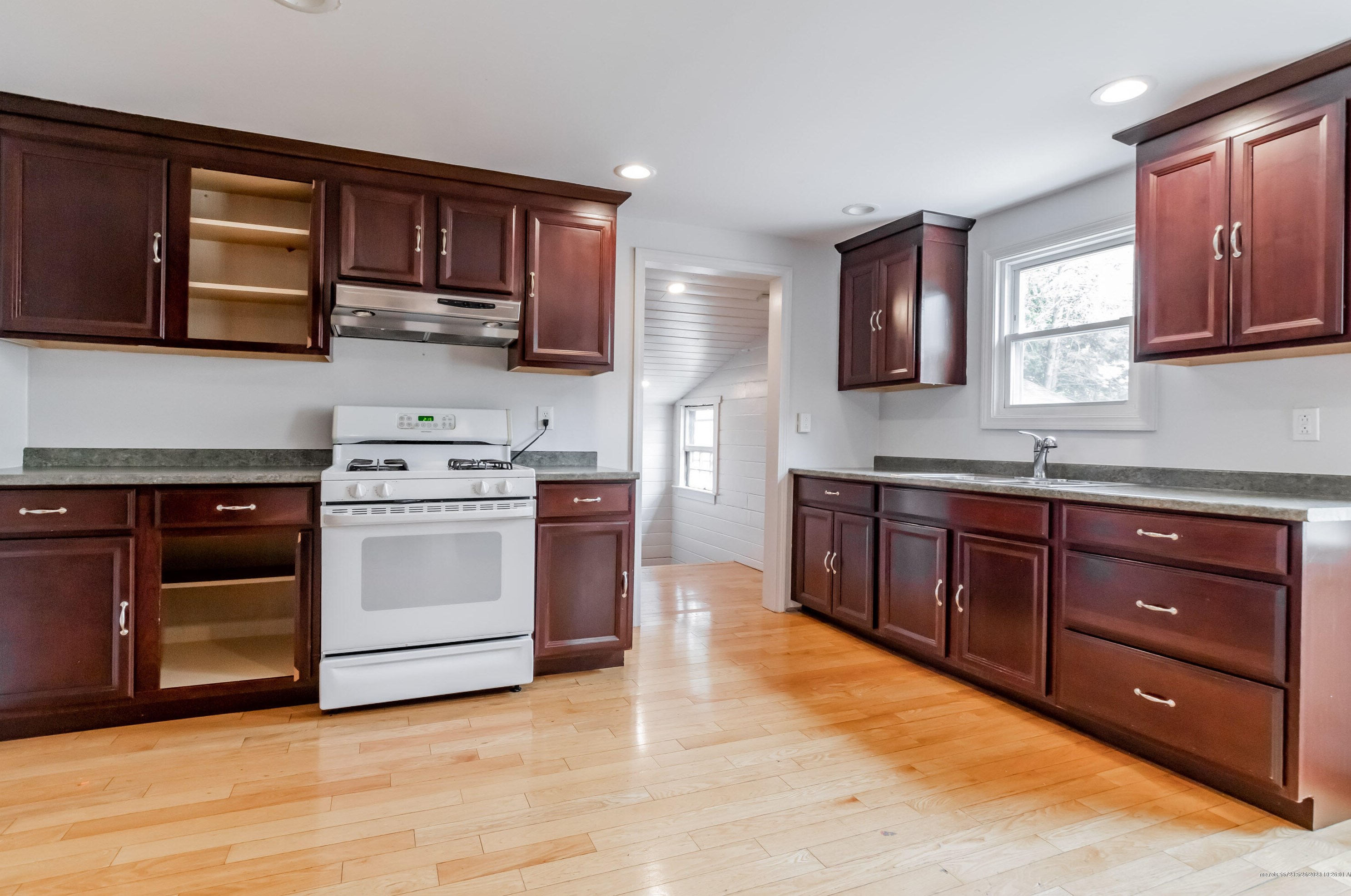 101 Gilman St, Portland ME 04102-3023 exterior