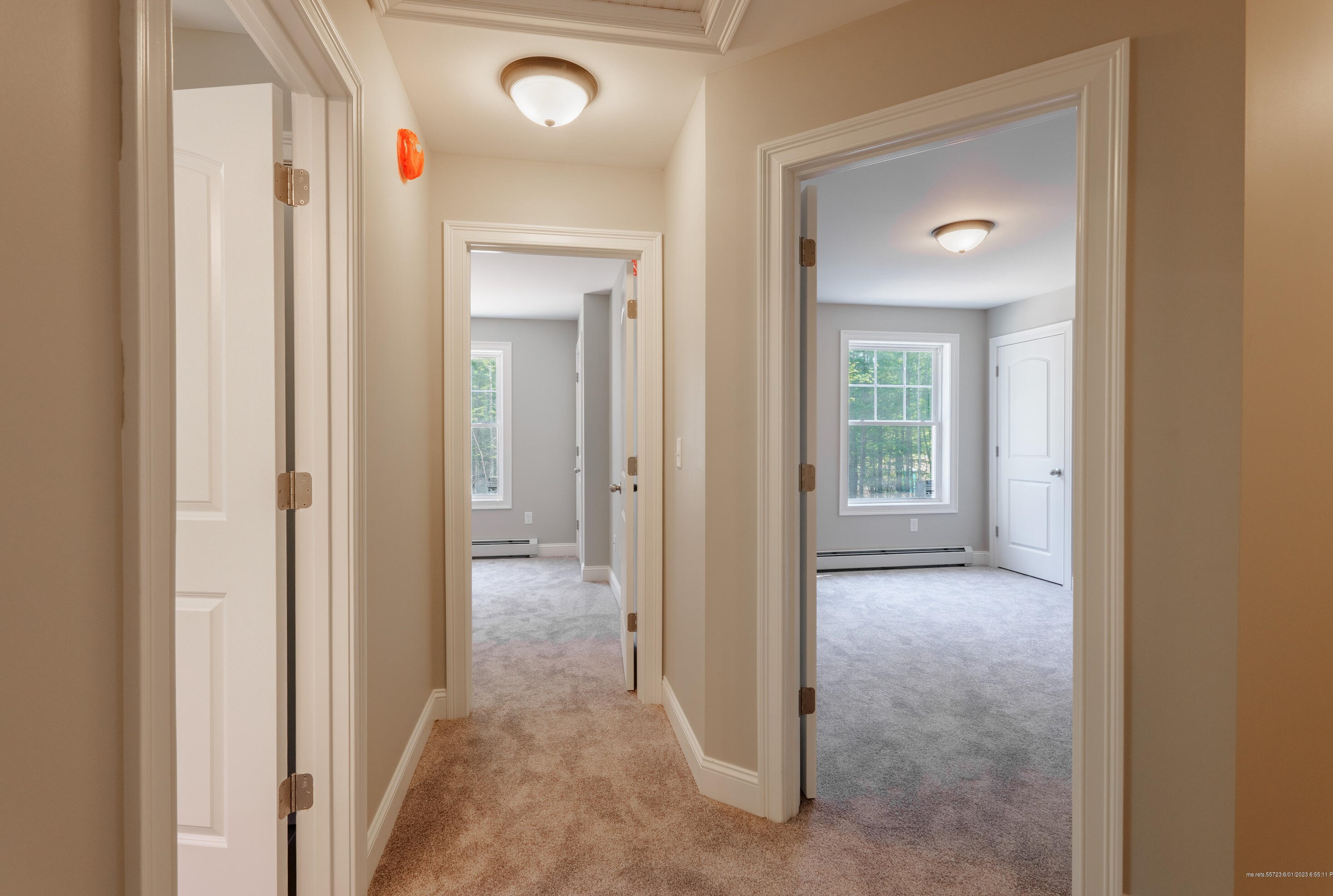 19 Treasure Ln, Windham ME  04062 exterior