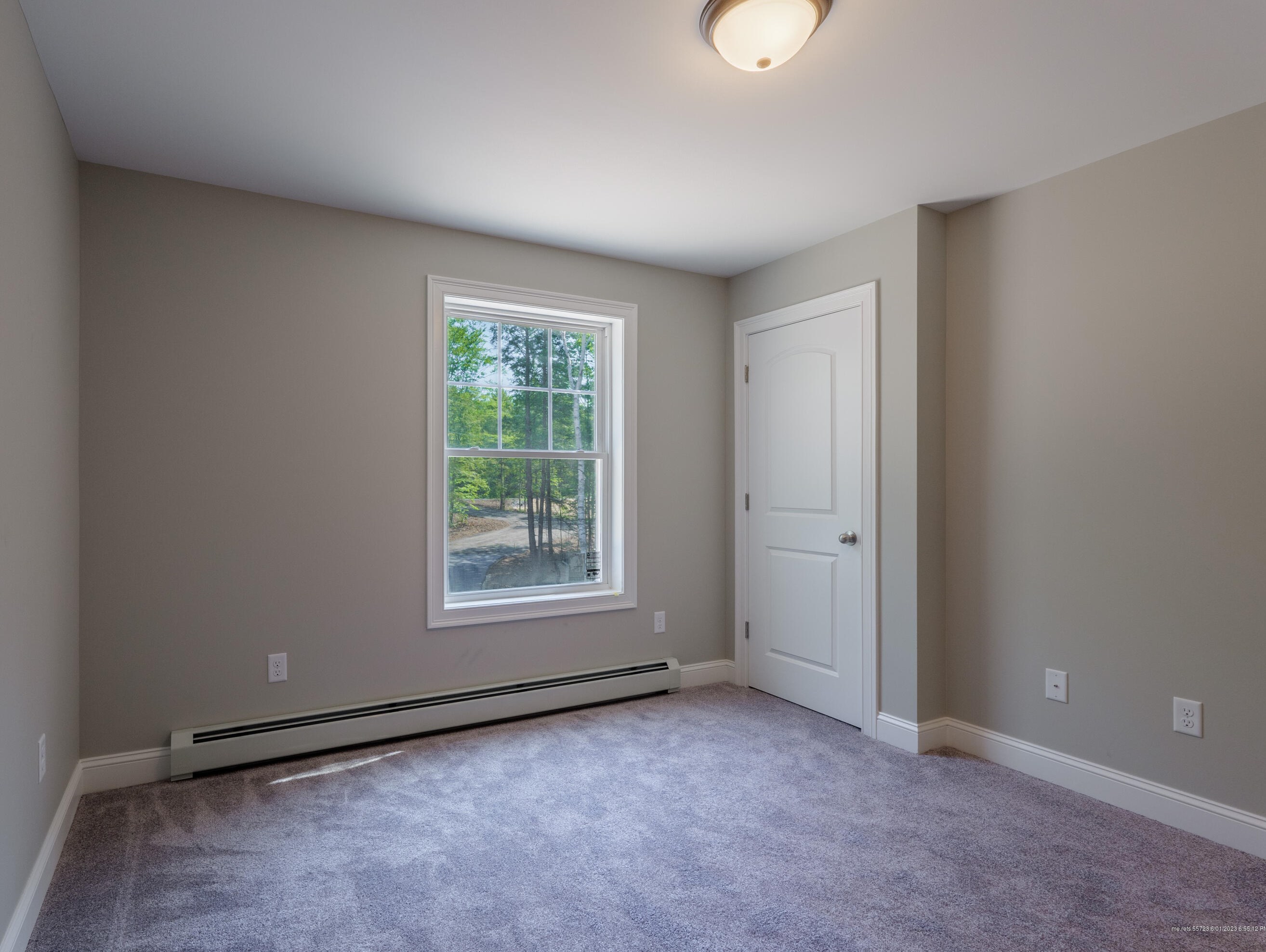 19 Treasure Ln, Windham ME  04062 exterior