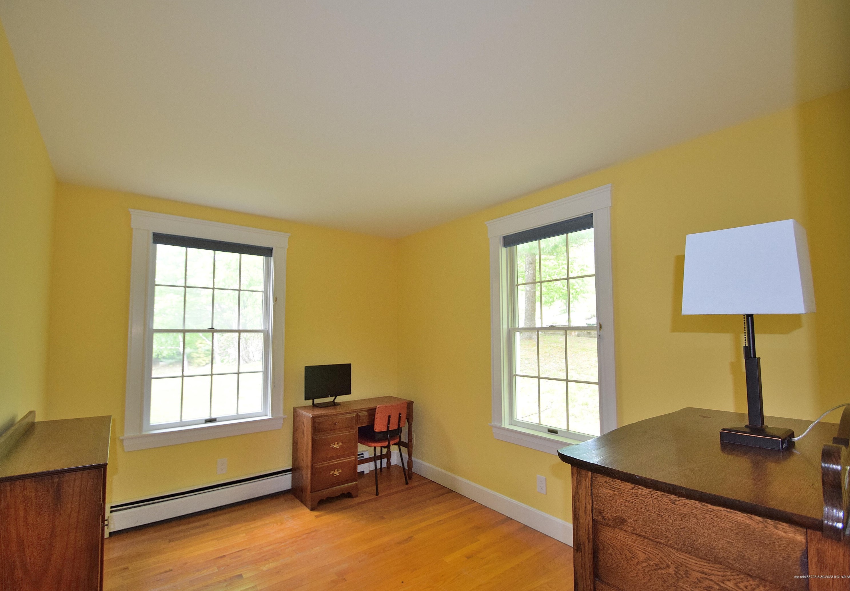 4 Victoria Ln, Portland ME  04105-2541 exterior