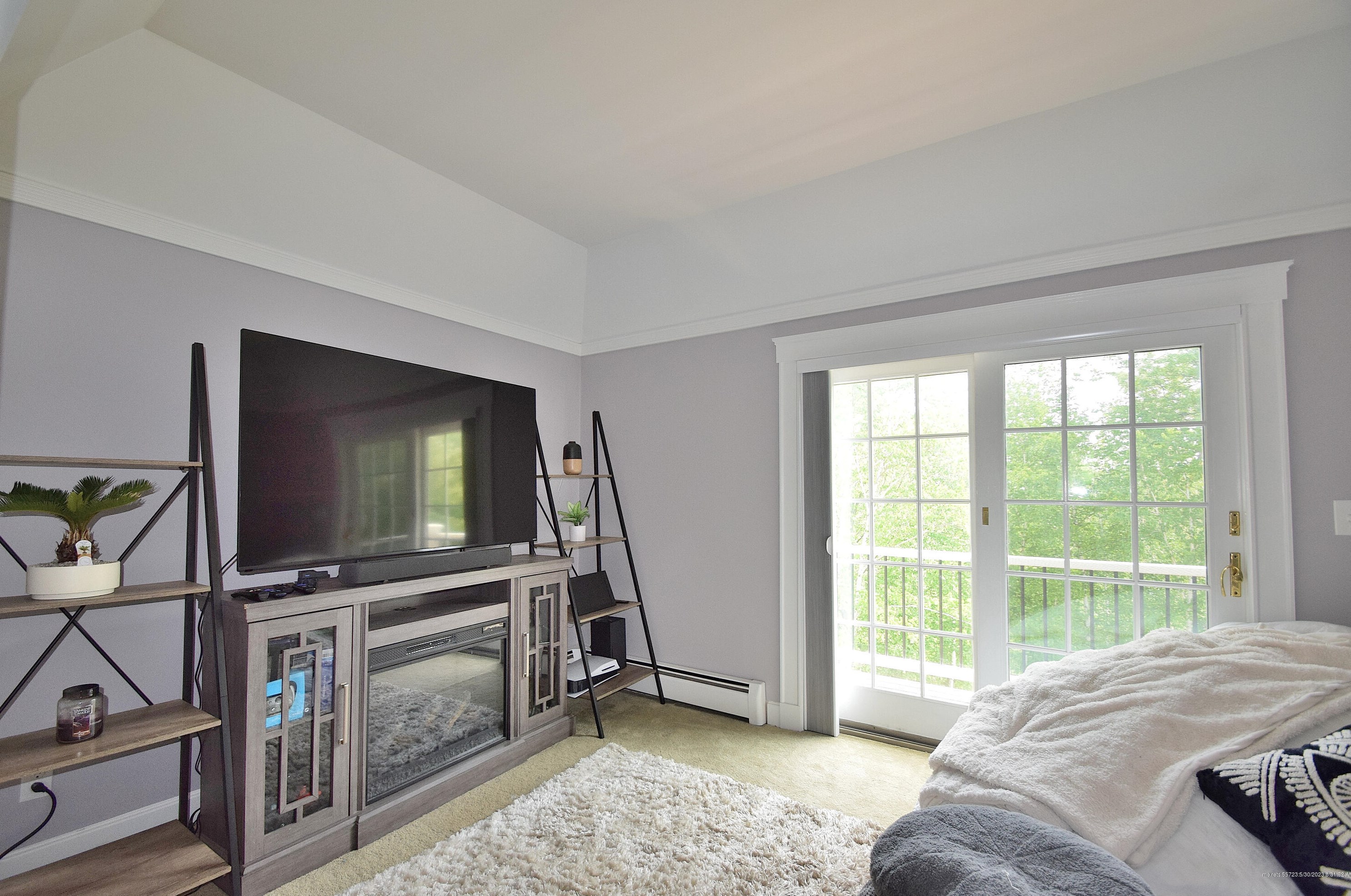 4 Victoria Ln, Portland ME  04105-2541 exterior