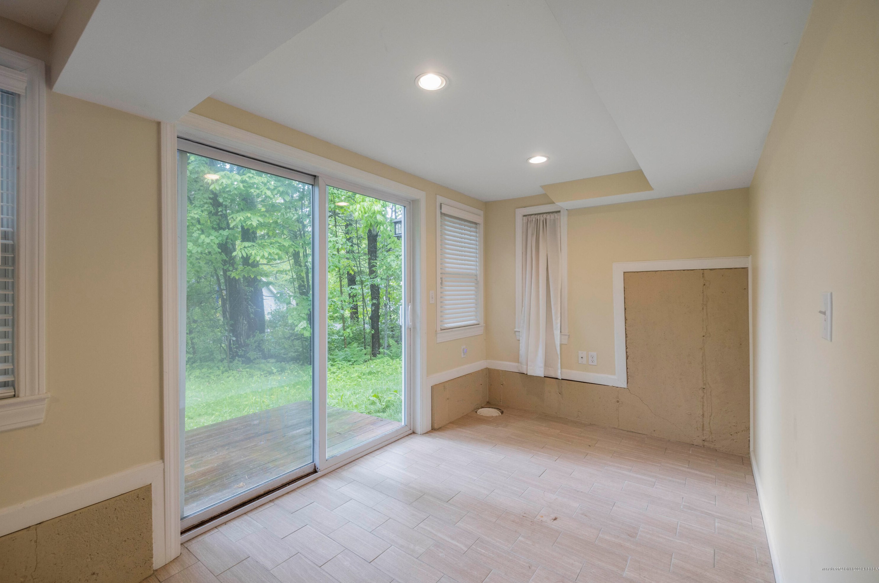 93 Rockaway Rd, Portland ME 04108-1543 exterior