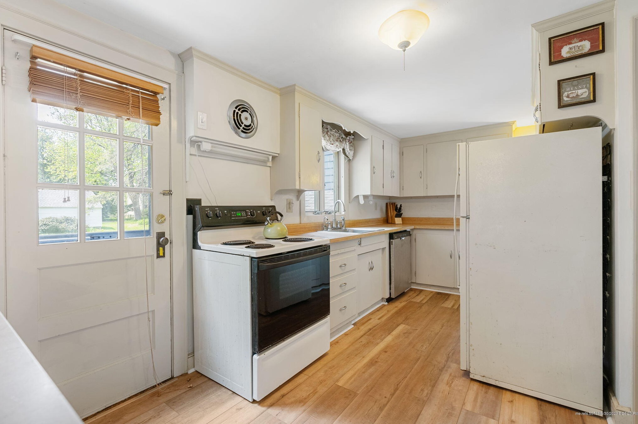 84 Kent St, Portland ME  04102-1122 exterior