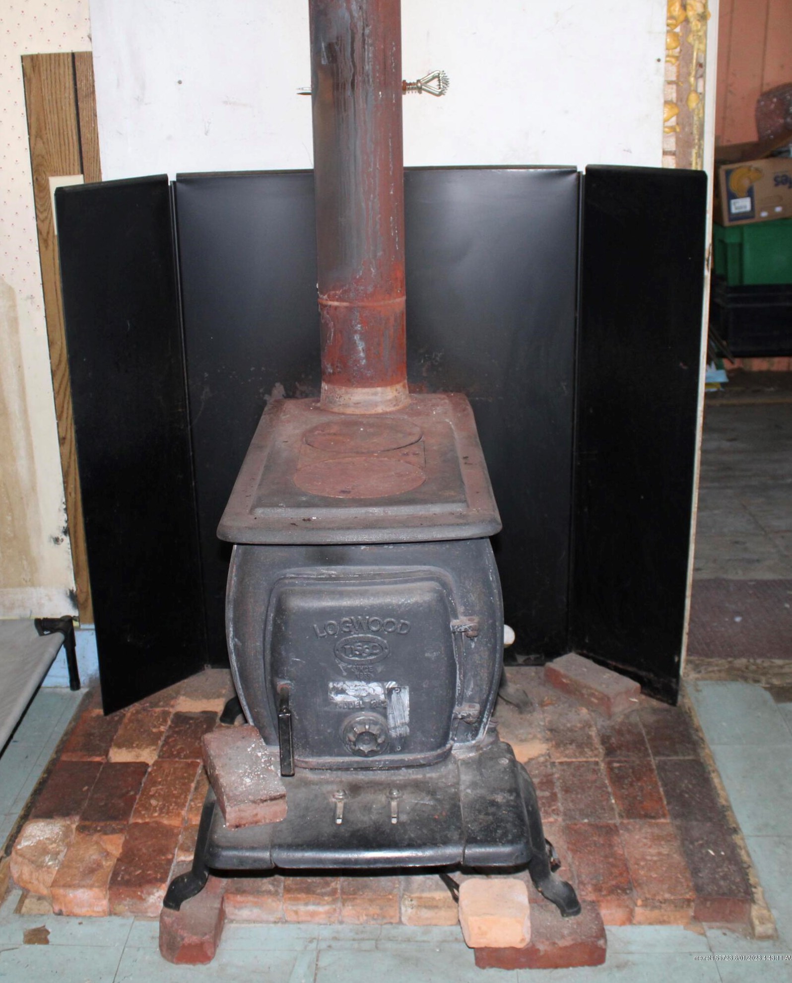 11 Pine St, Gorham ME  04038-1413 exterior