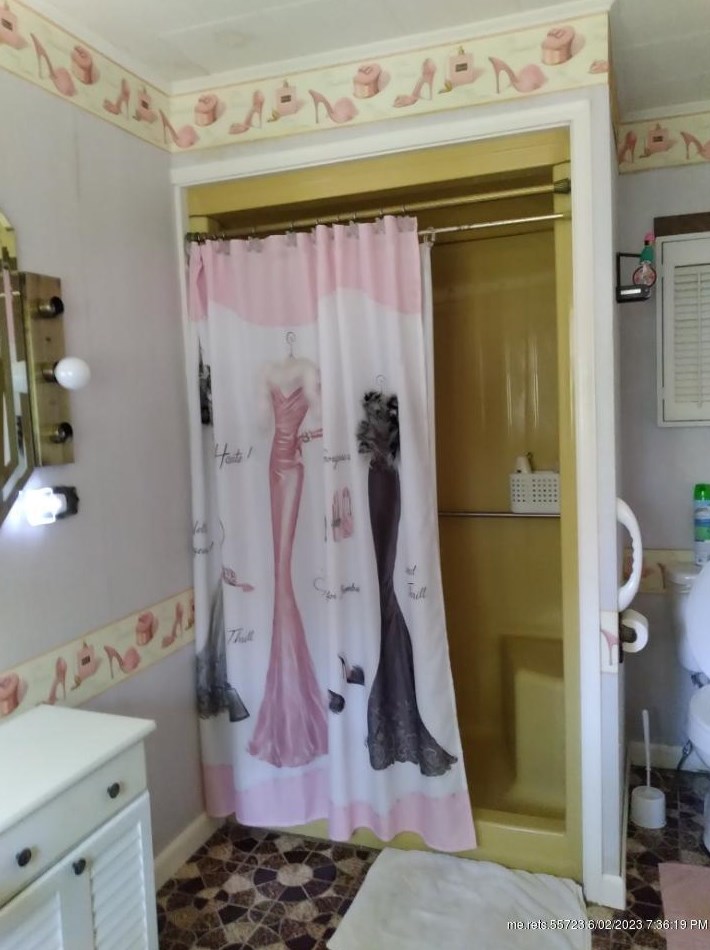 5 Maple St, Fort Kent ME  04743-1427 exterior