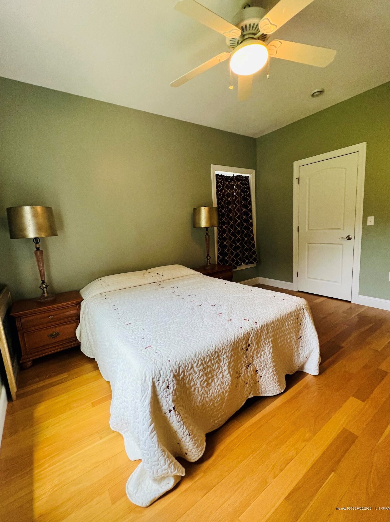 54 Constitution Ave, Newburgh ME 04444-1331 exterior