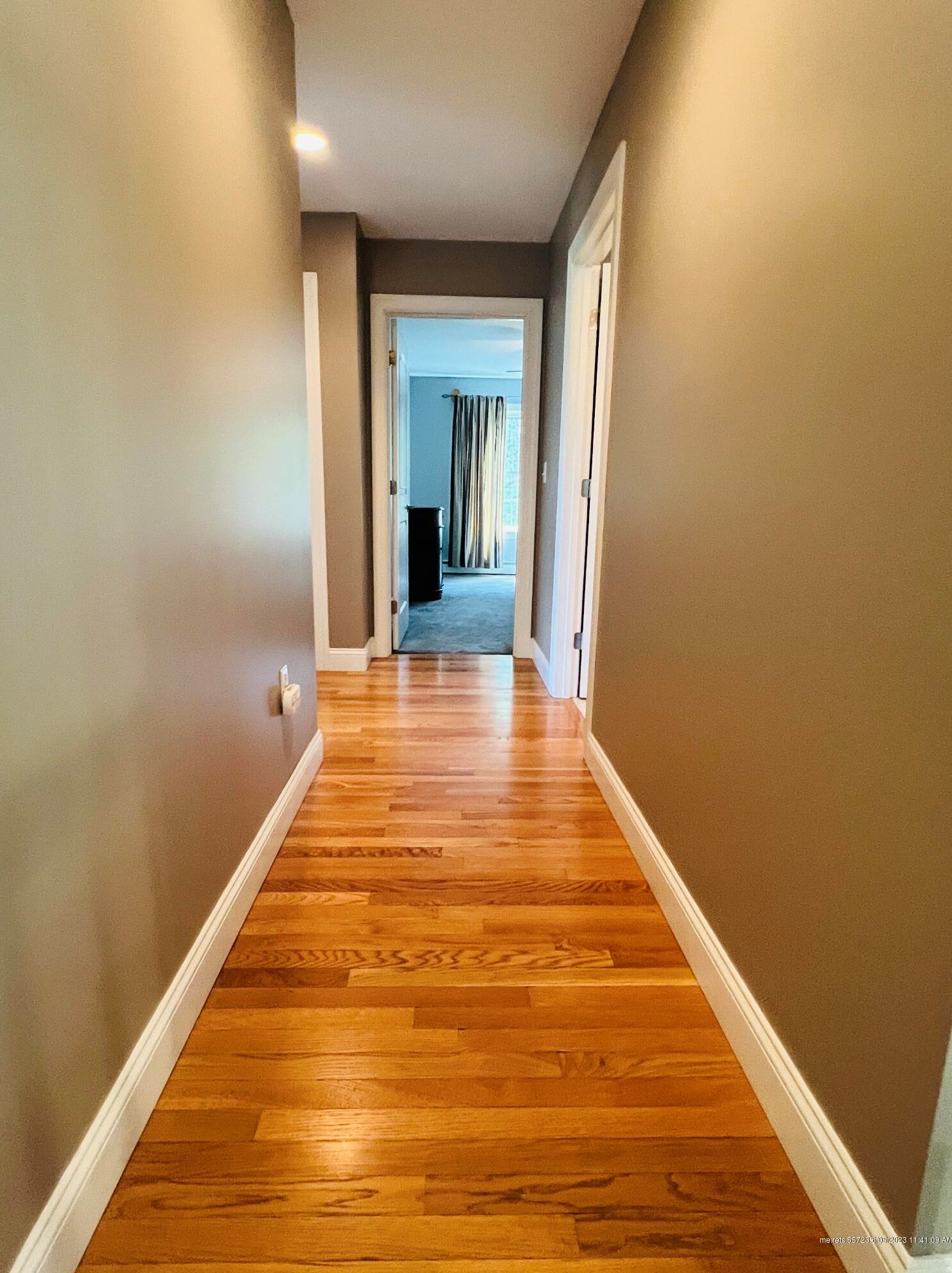 54 Constitution Ave, Newburgh ME 04444-1331 exterior