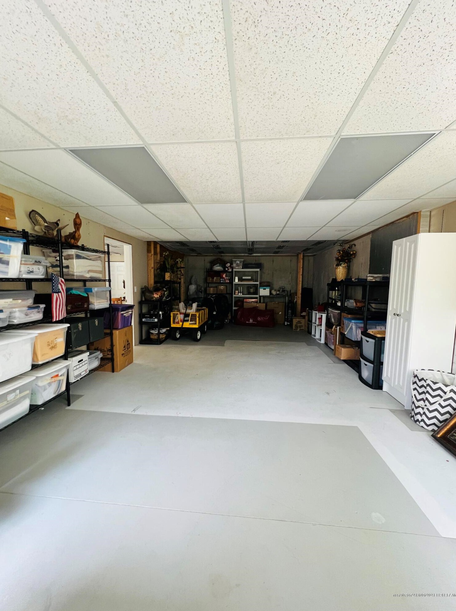 54 Constitution Ave, Newburgh ME 04444-1331 exterior