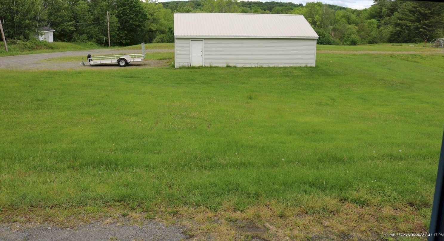 3 Nathan St, Madison ME  04950-1316 exterior