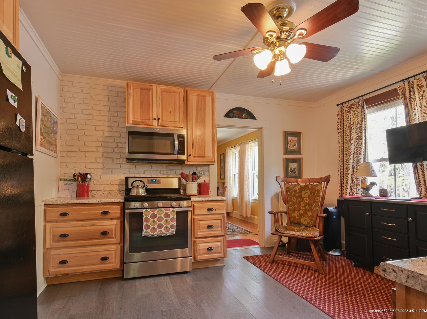 3 Peach St, Bar Harbor ME  04609-1645 exterior