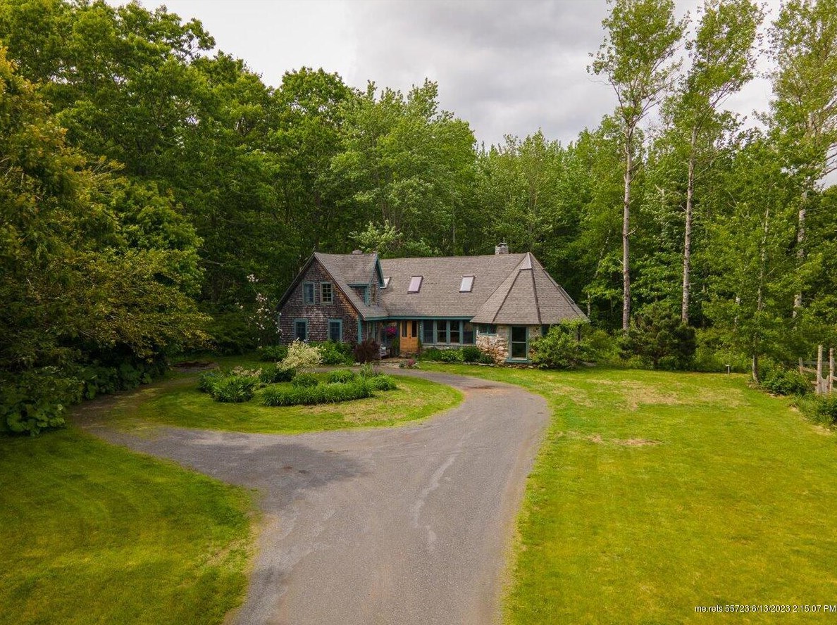 19 Winterberry Ln, Union ME  04862-3044 exterior