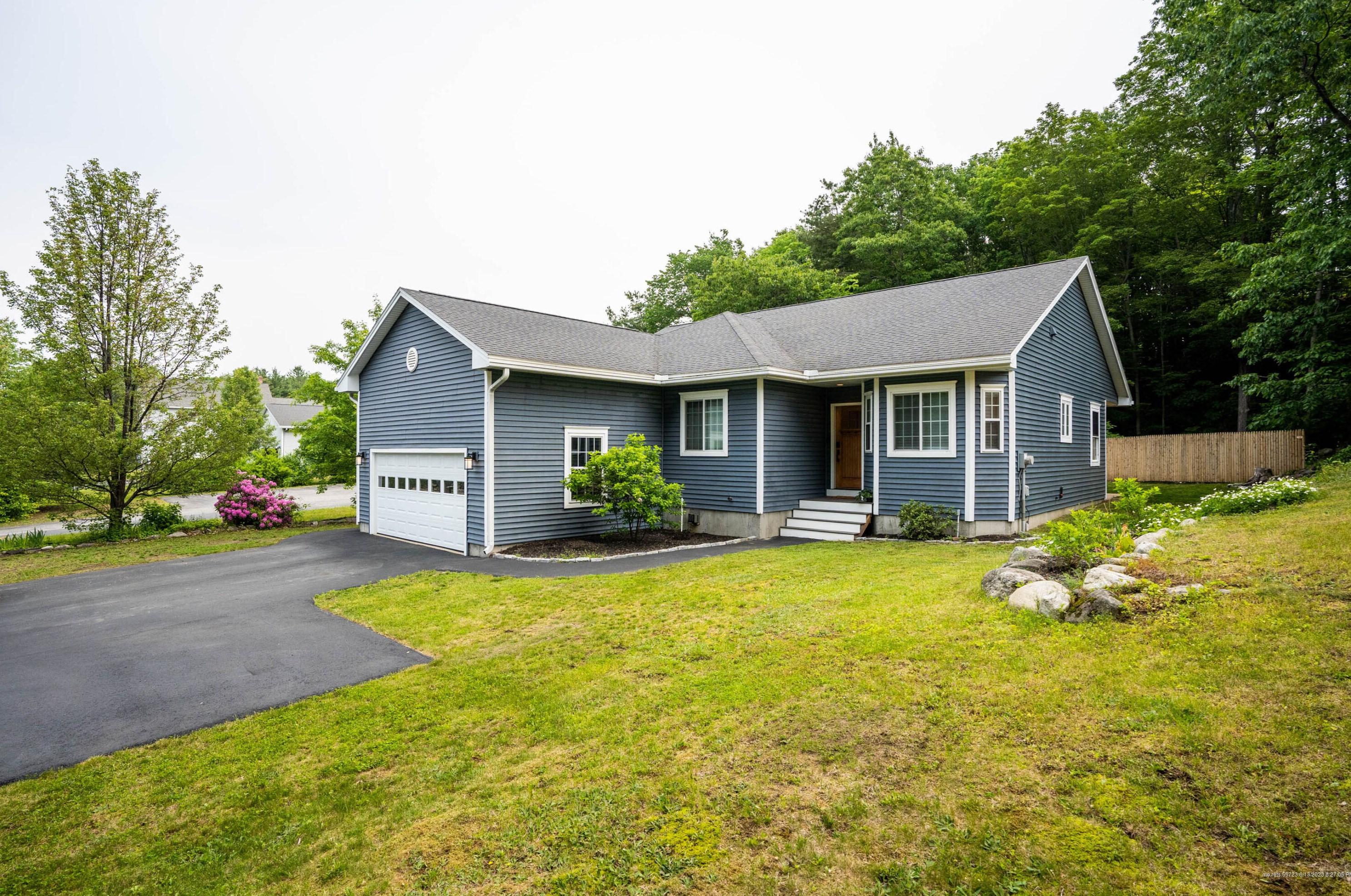 539 Auburn St, Portland ME  04103-6006 exterior