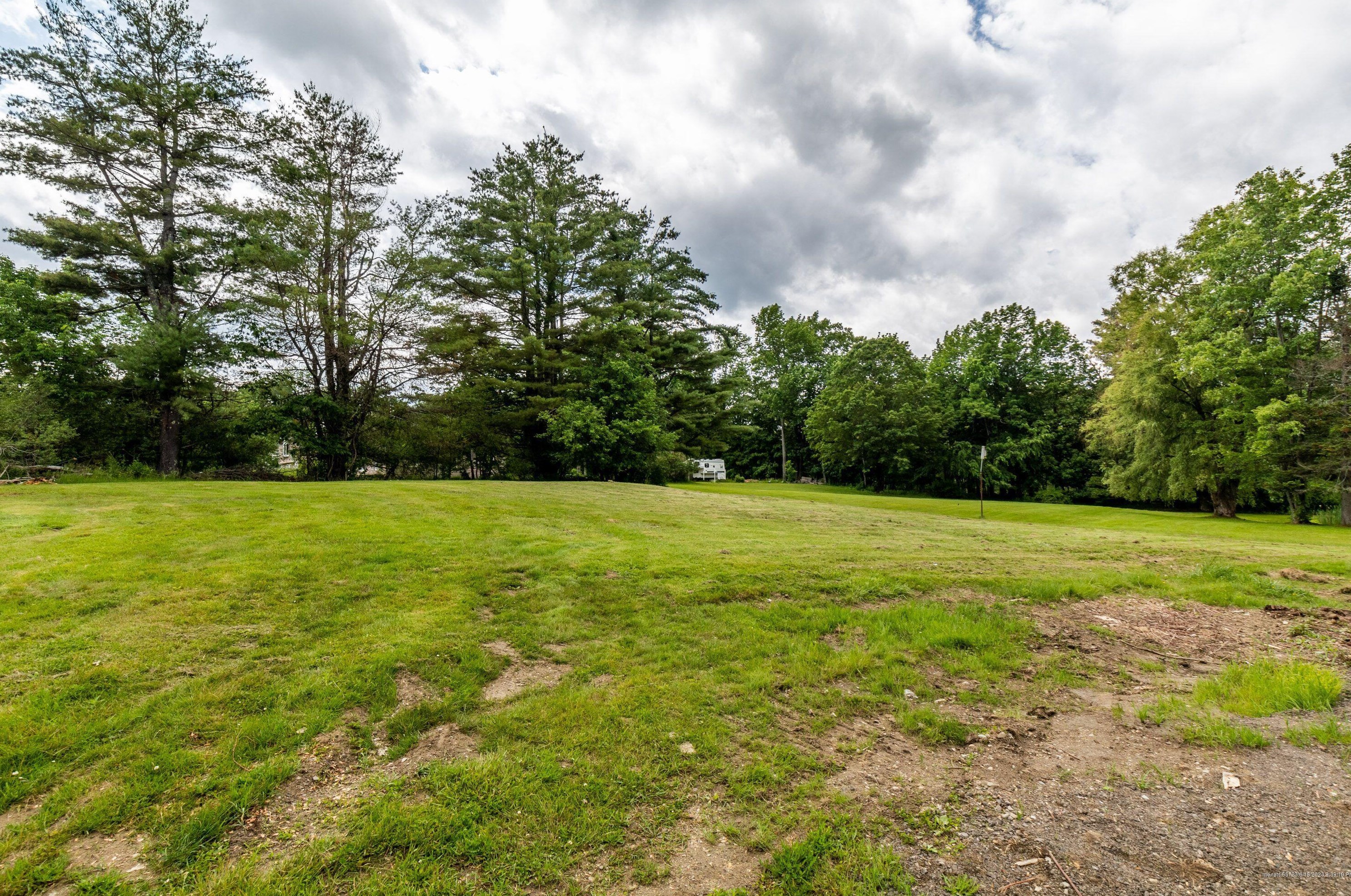 136 Day Rd, Gorham ME 04038-1811 exterior