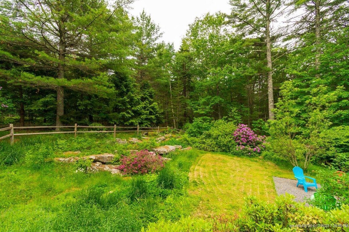 1011 Biscay Rd, Bremen ME 04551-3124 exterior