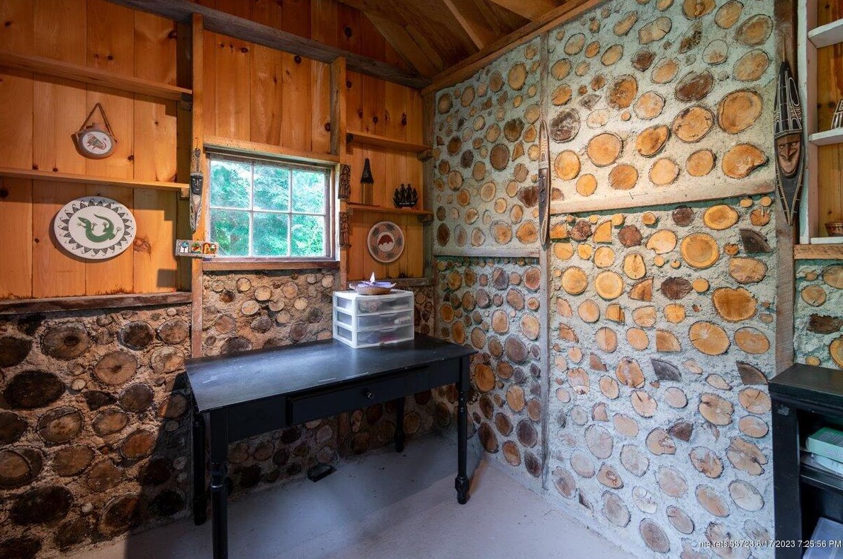 1011 Biscay Rd, Bremen ME 04551-3124 exterior